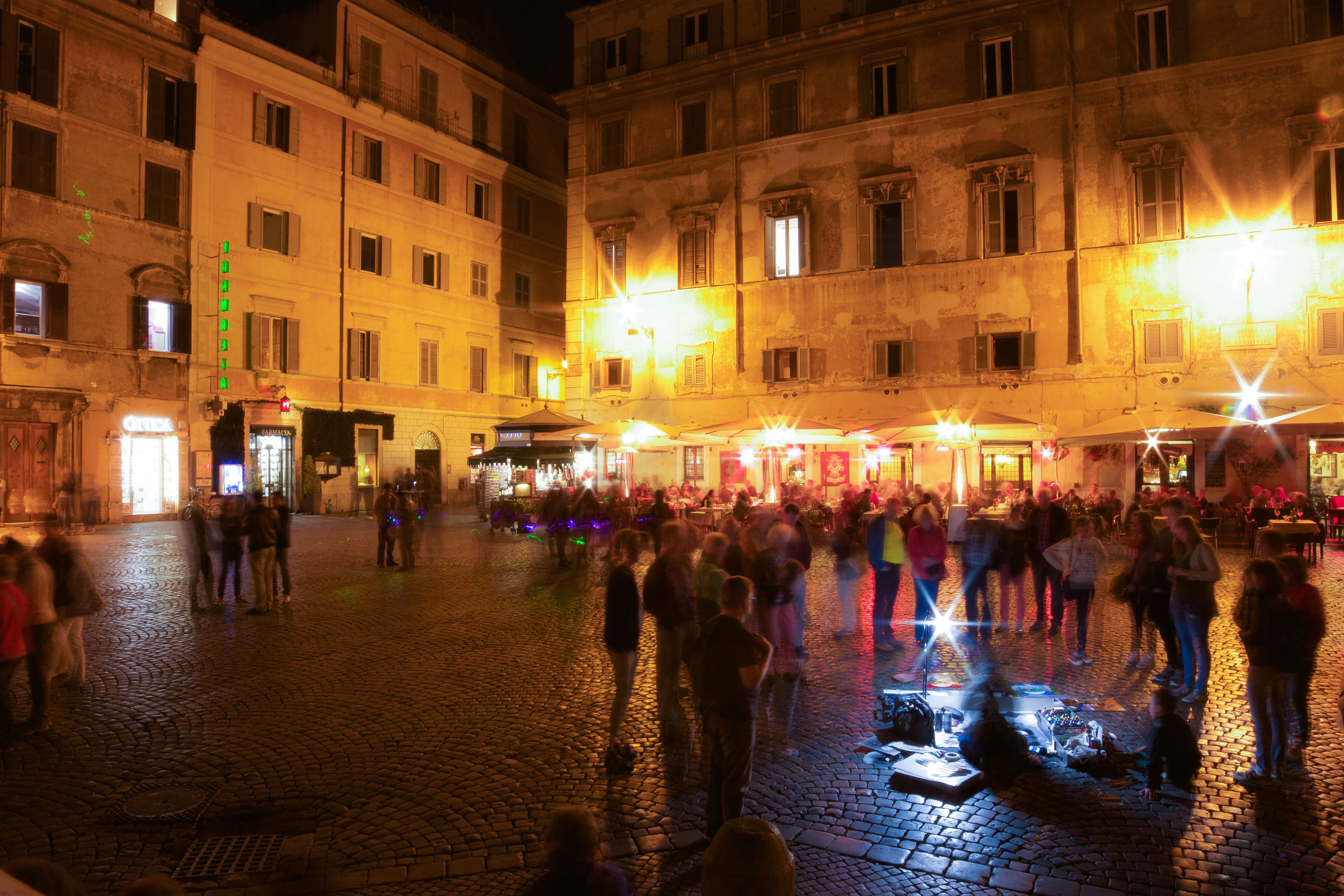 trastevere night