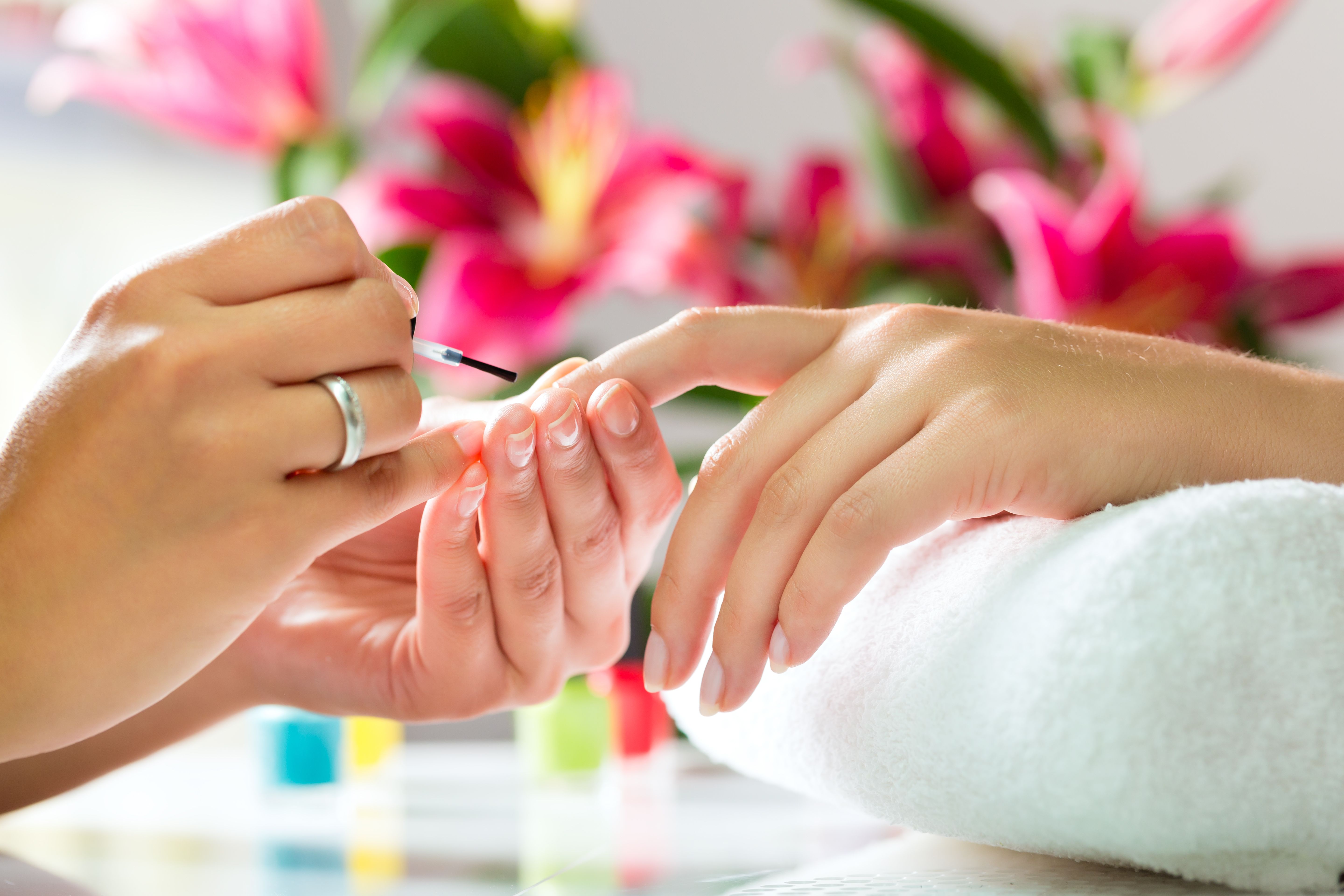 nail salon services