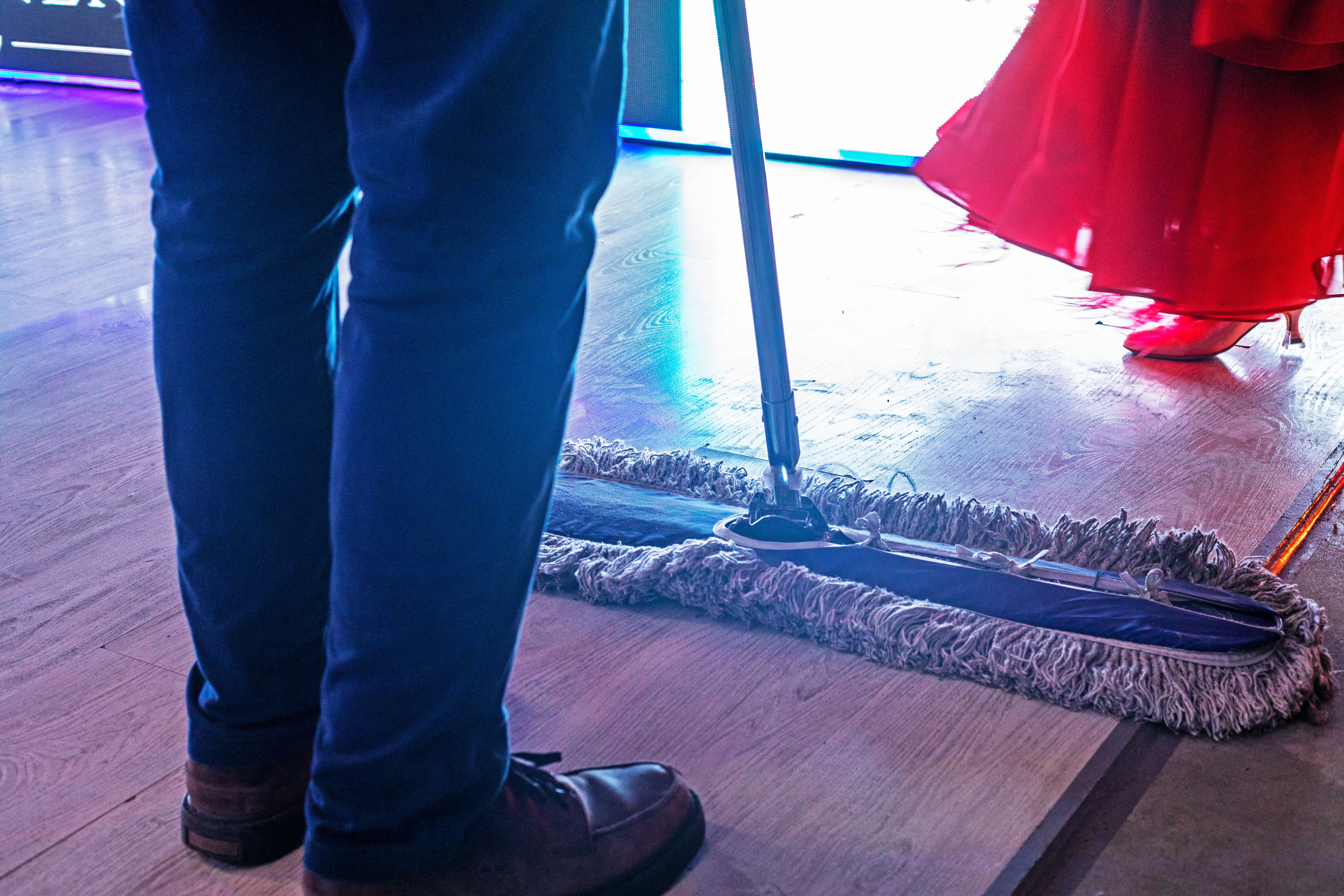 corporate event cleanup