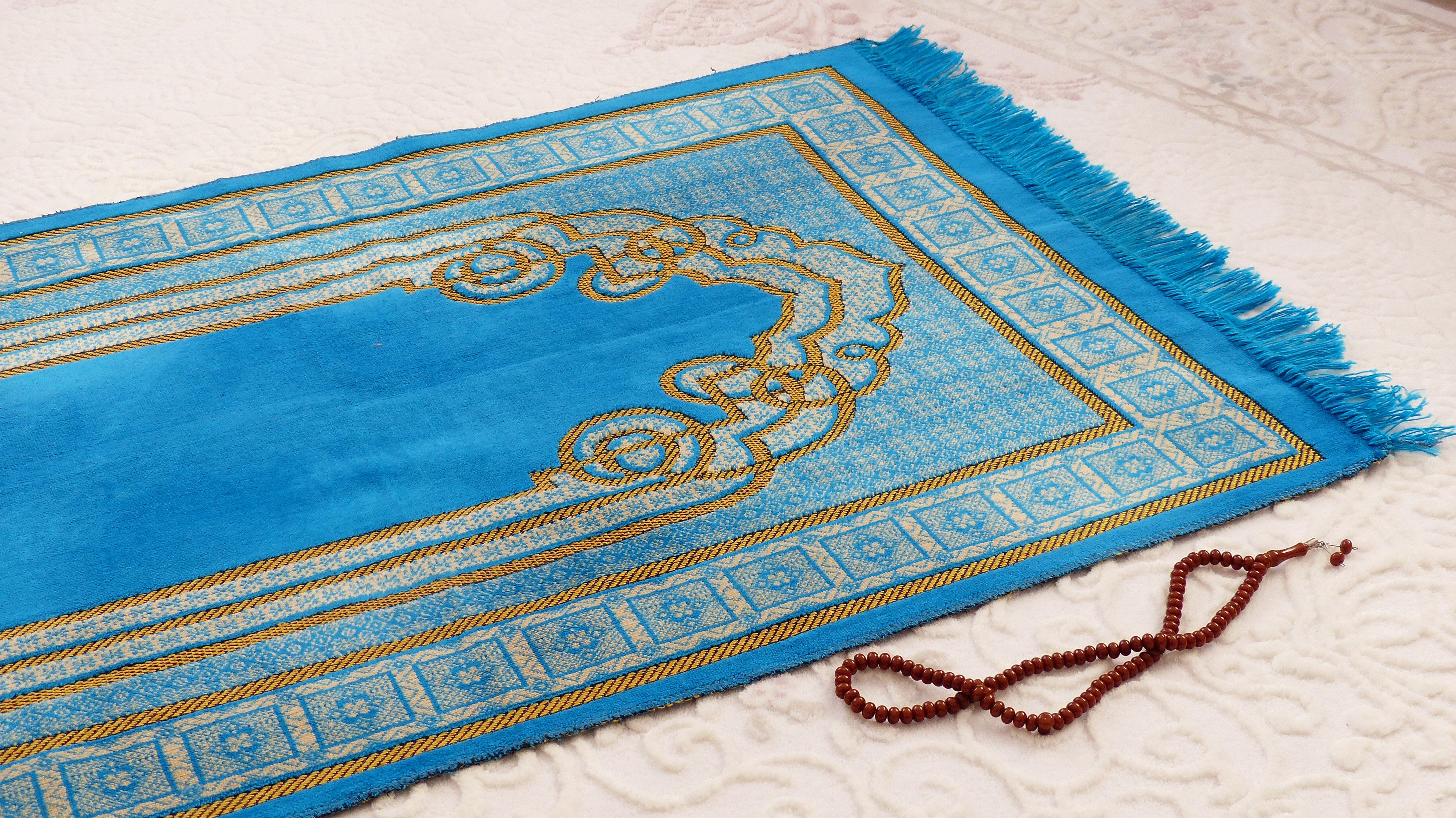 prayer mat
