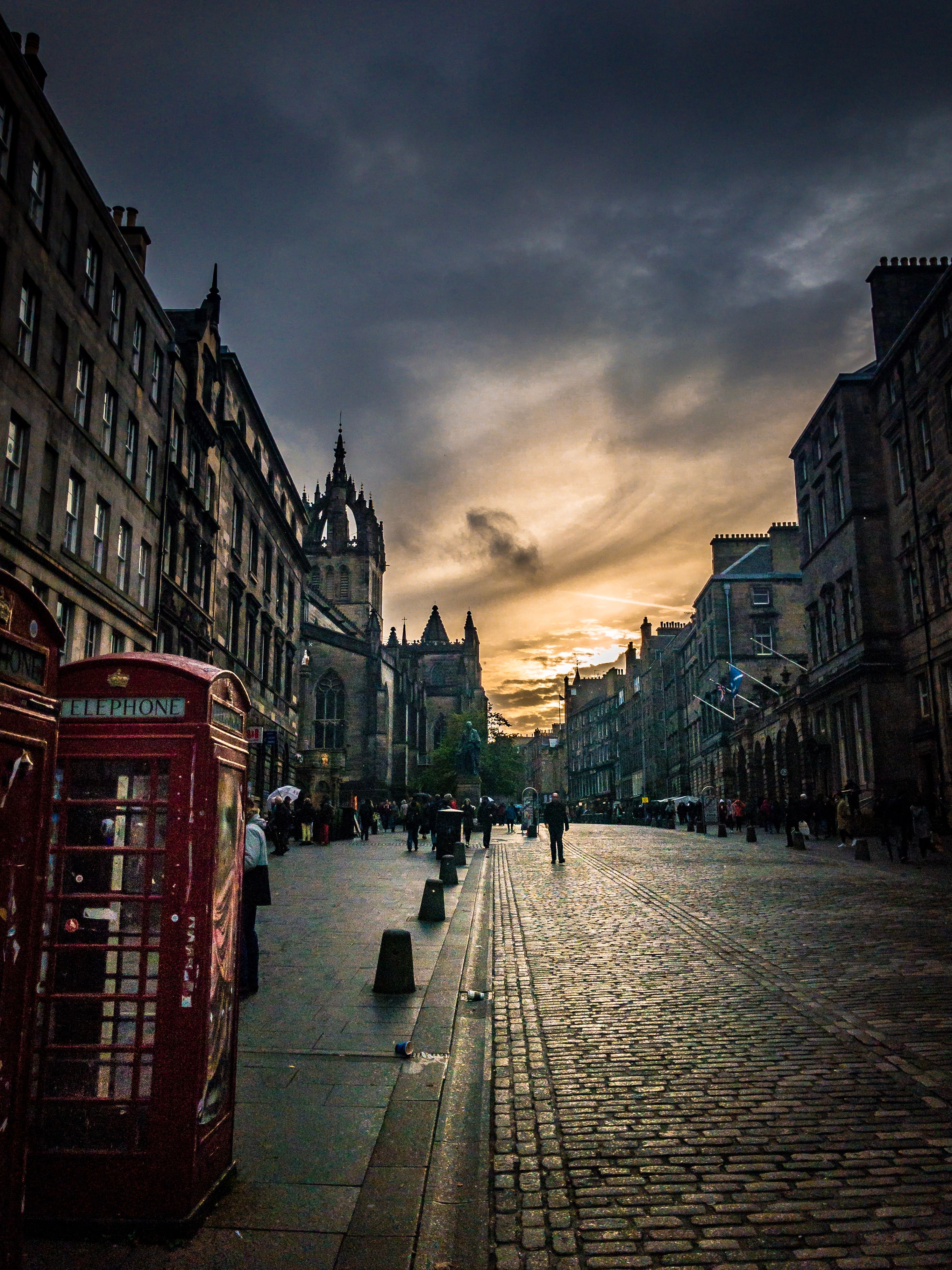Royal Mile, Edinburgh at sunset