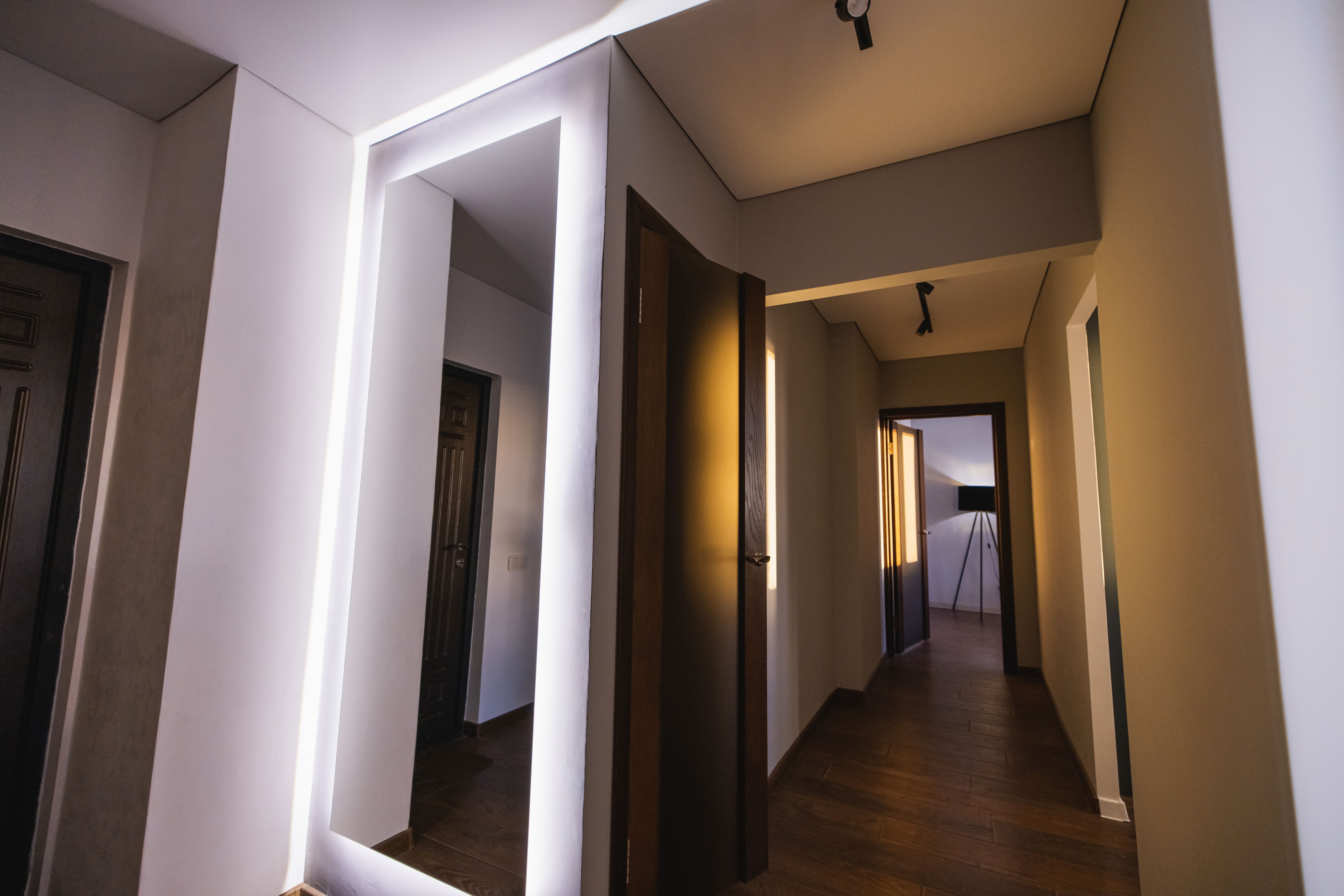 decorative mirror studio