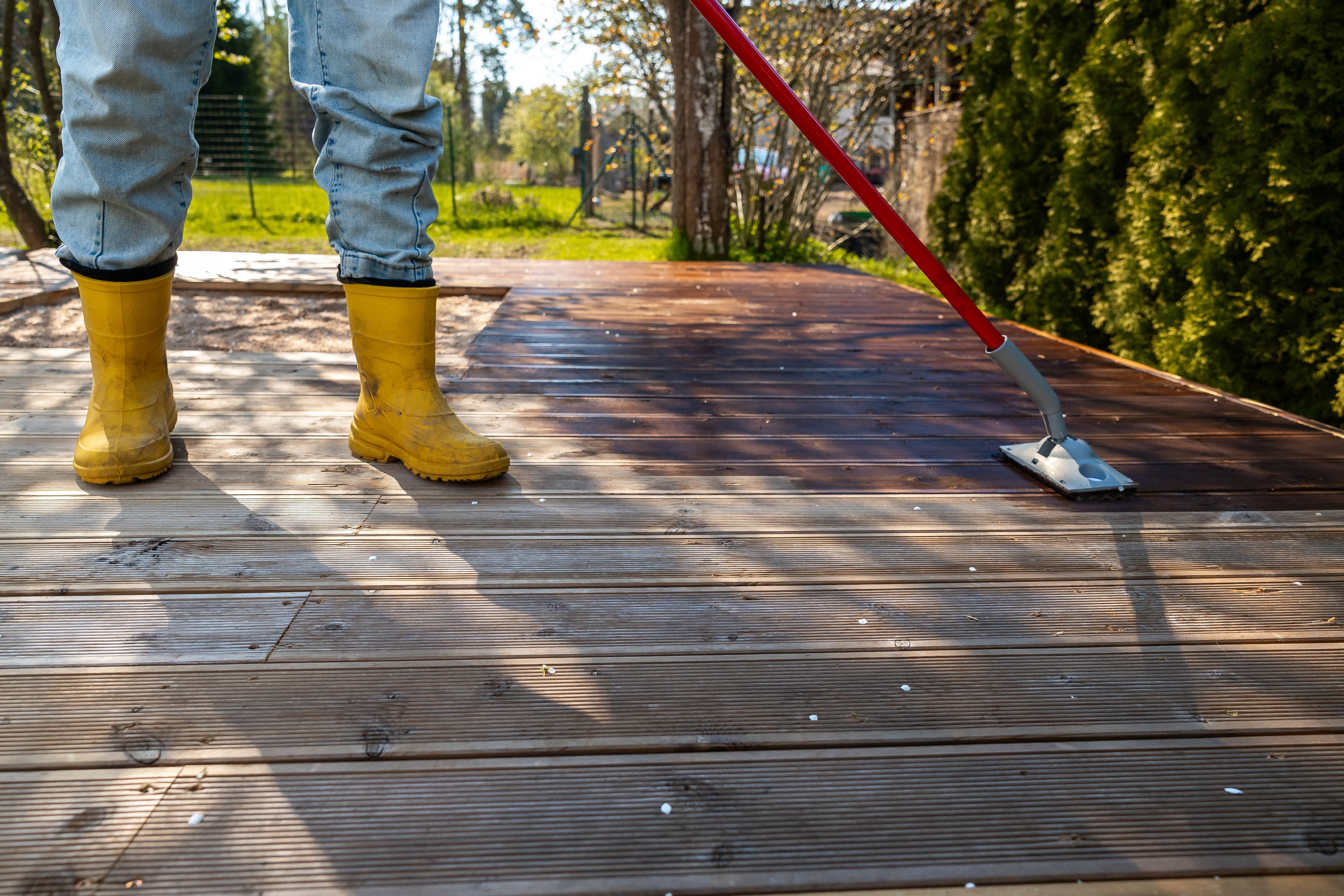 wood deck maintenance