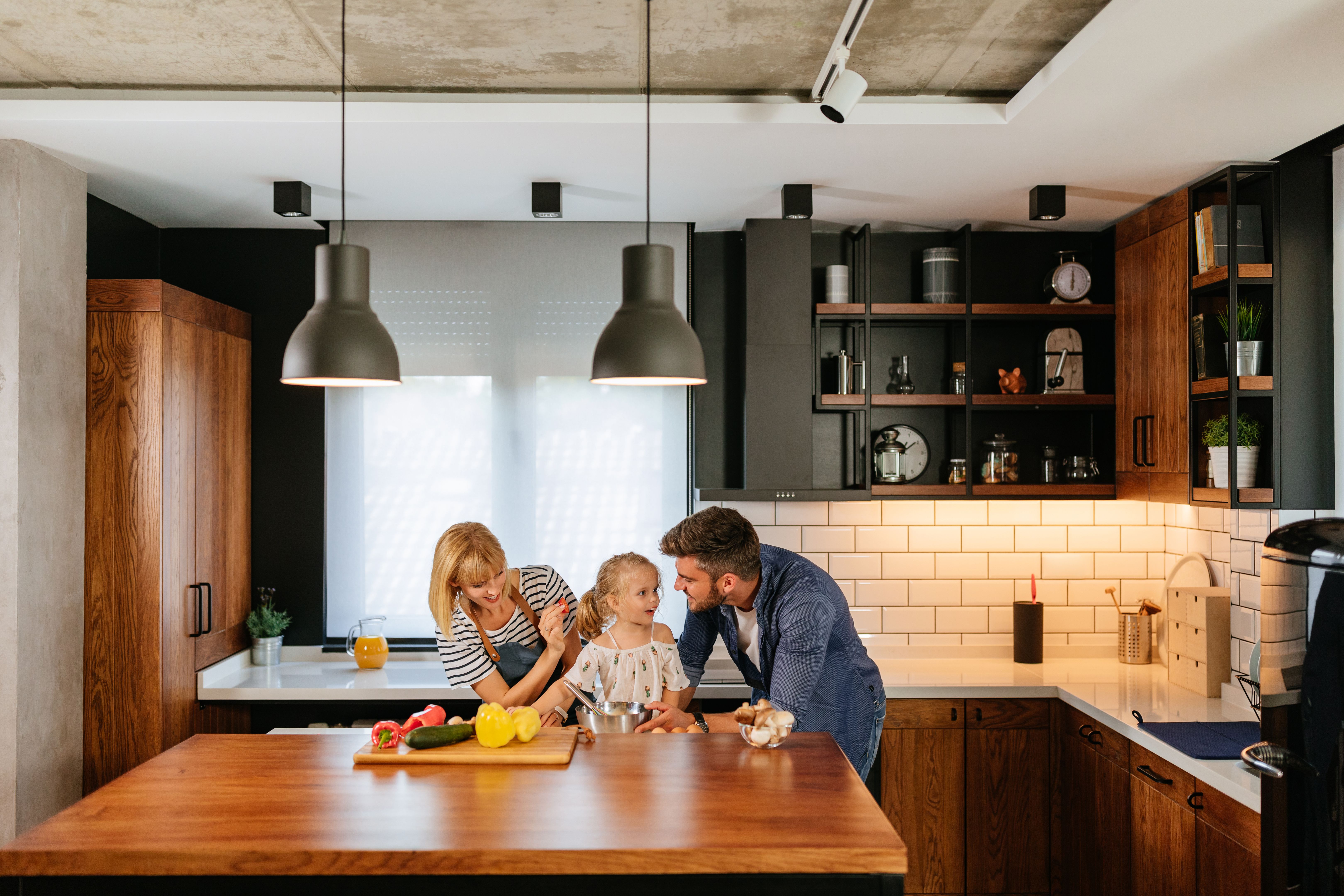 happy family kitchen