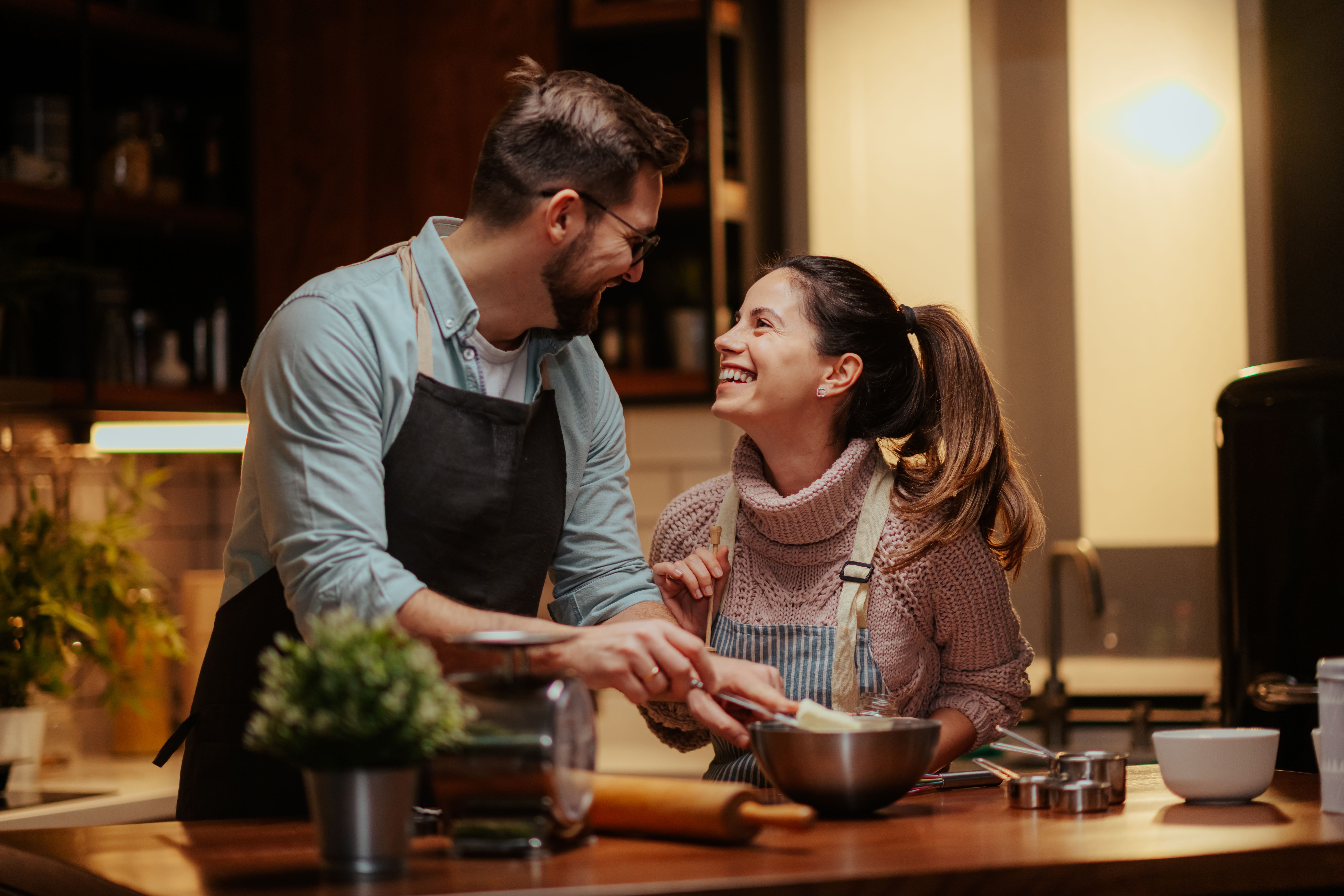 couple cooking