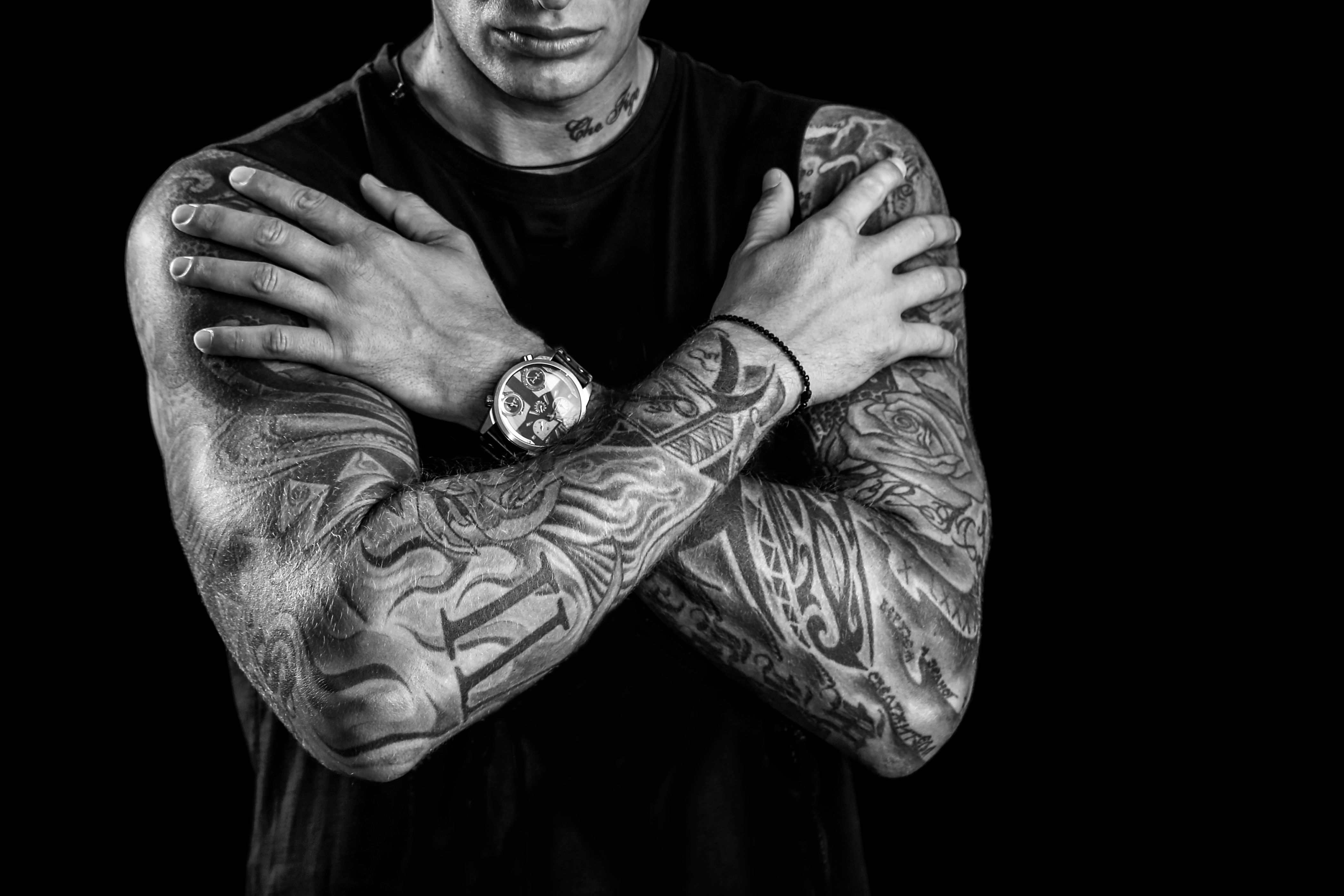 black and gray tattoo