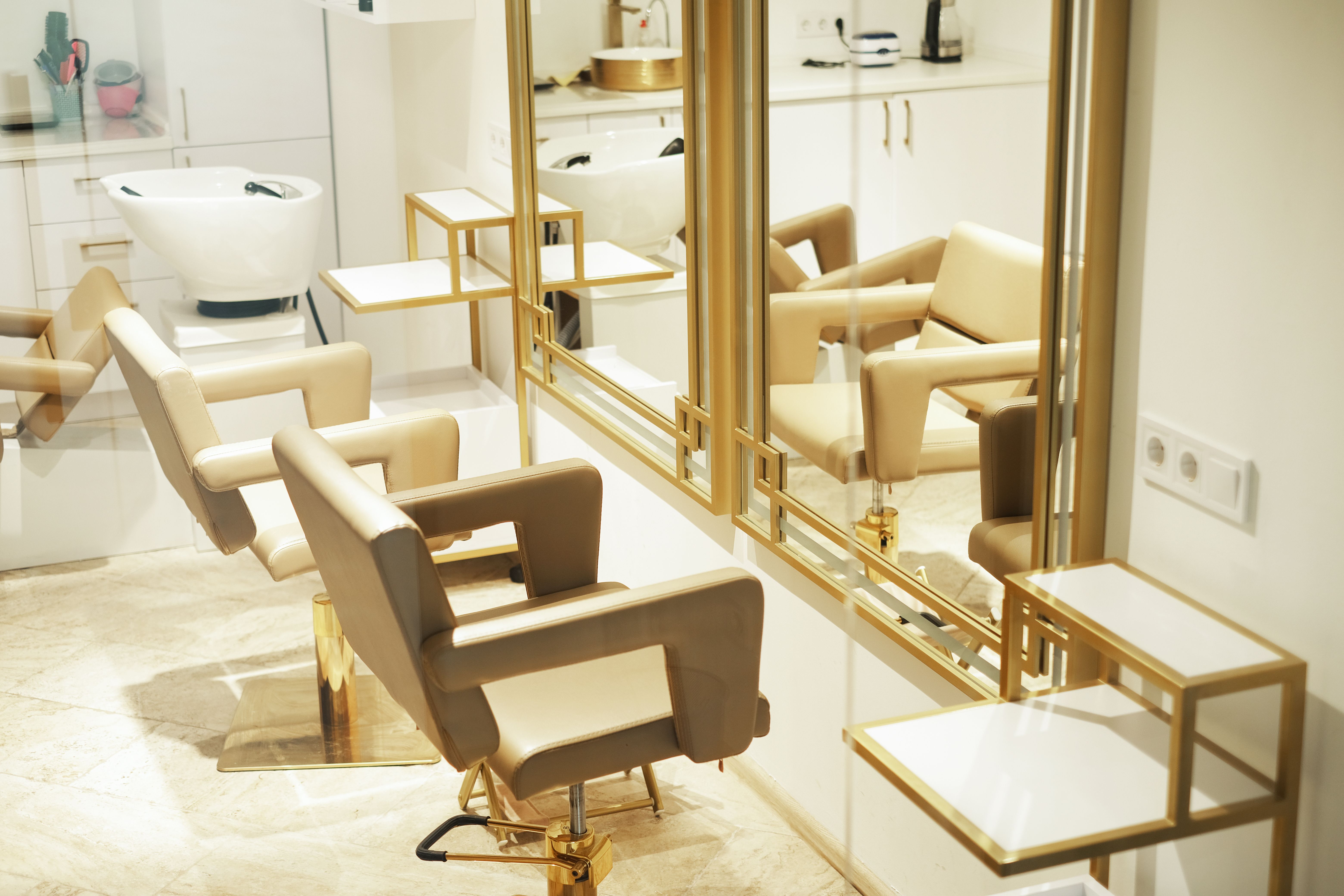 clean salon