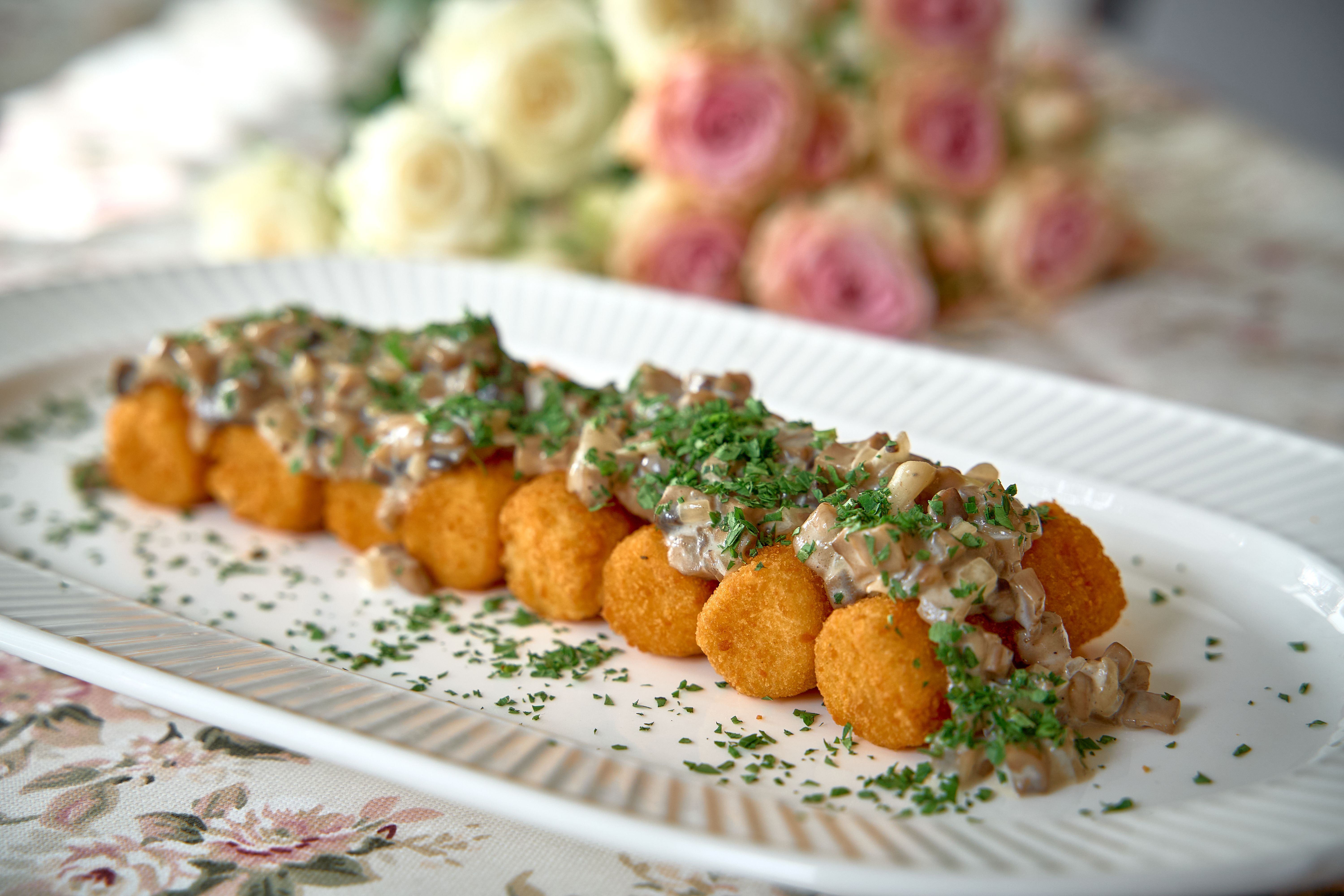 beautiful food plating