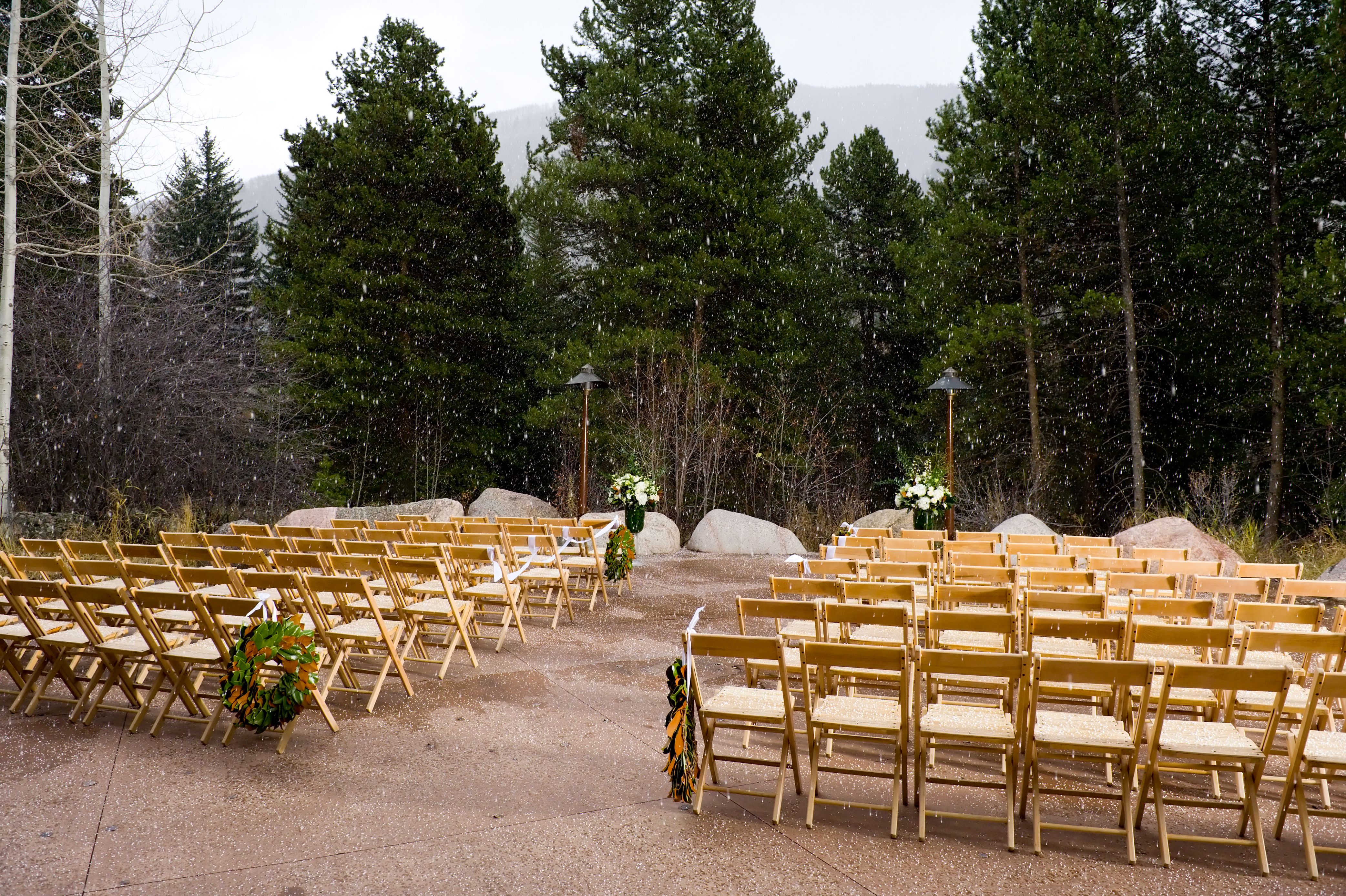rainy wedding decor