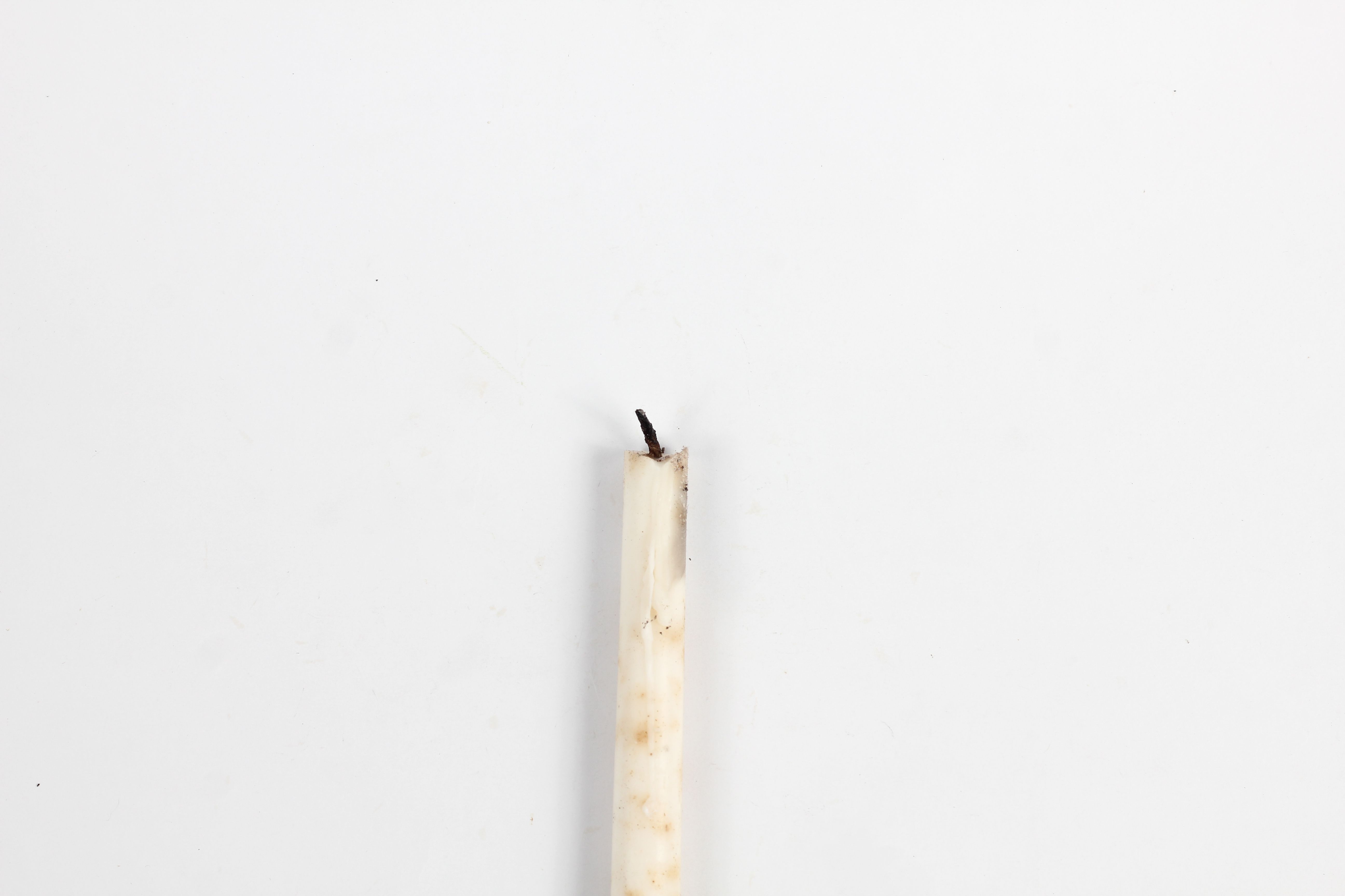 trimming candle wick