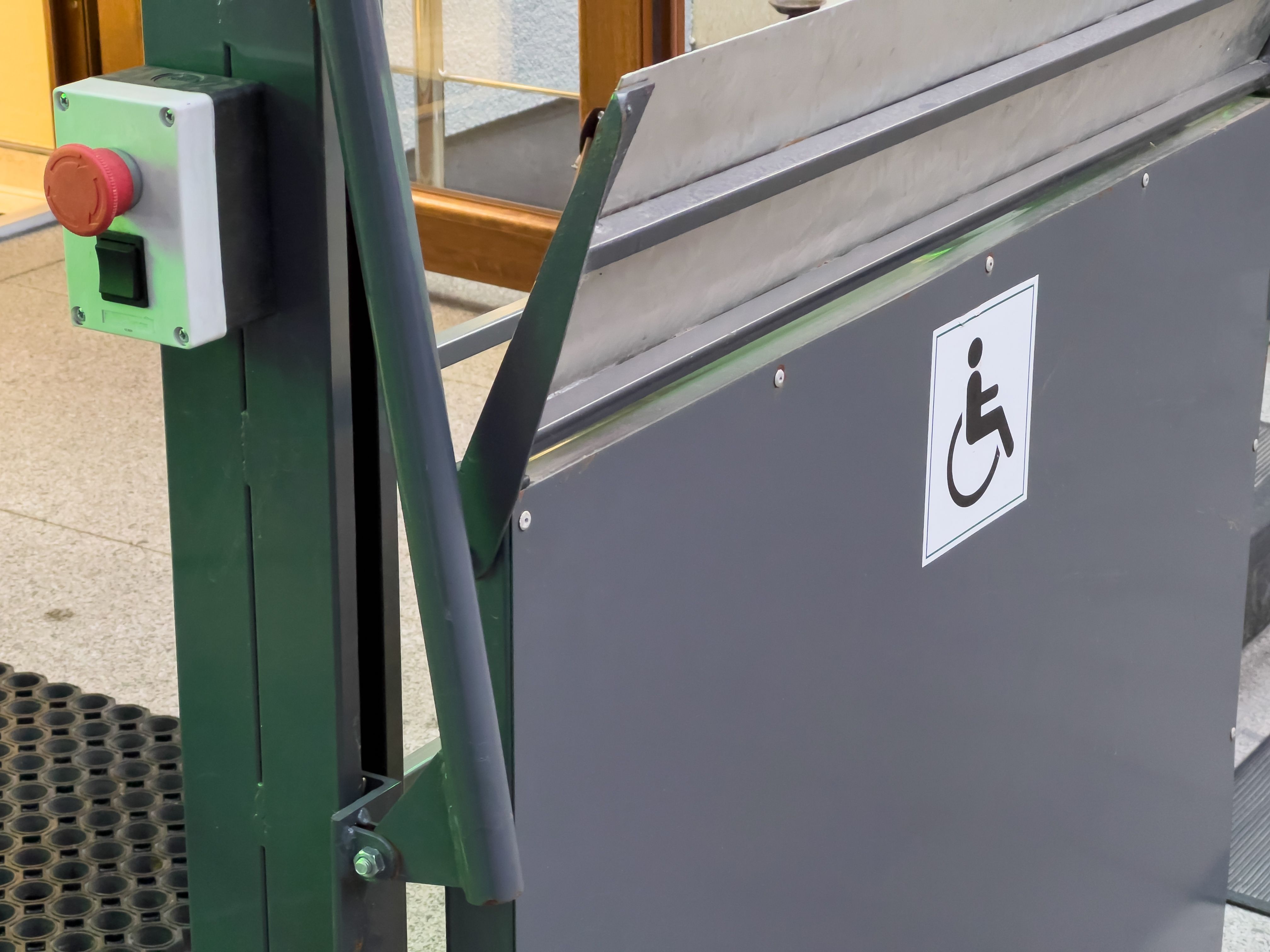 wheelchair lift installation