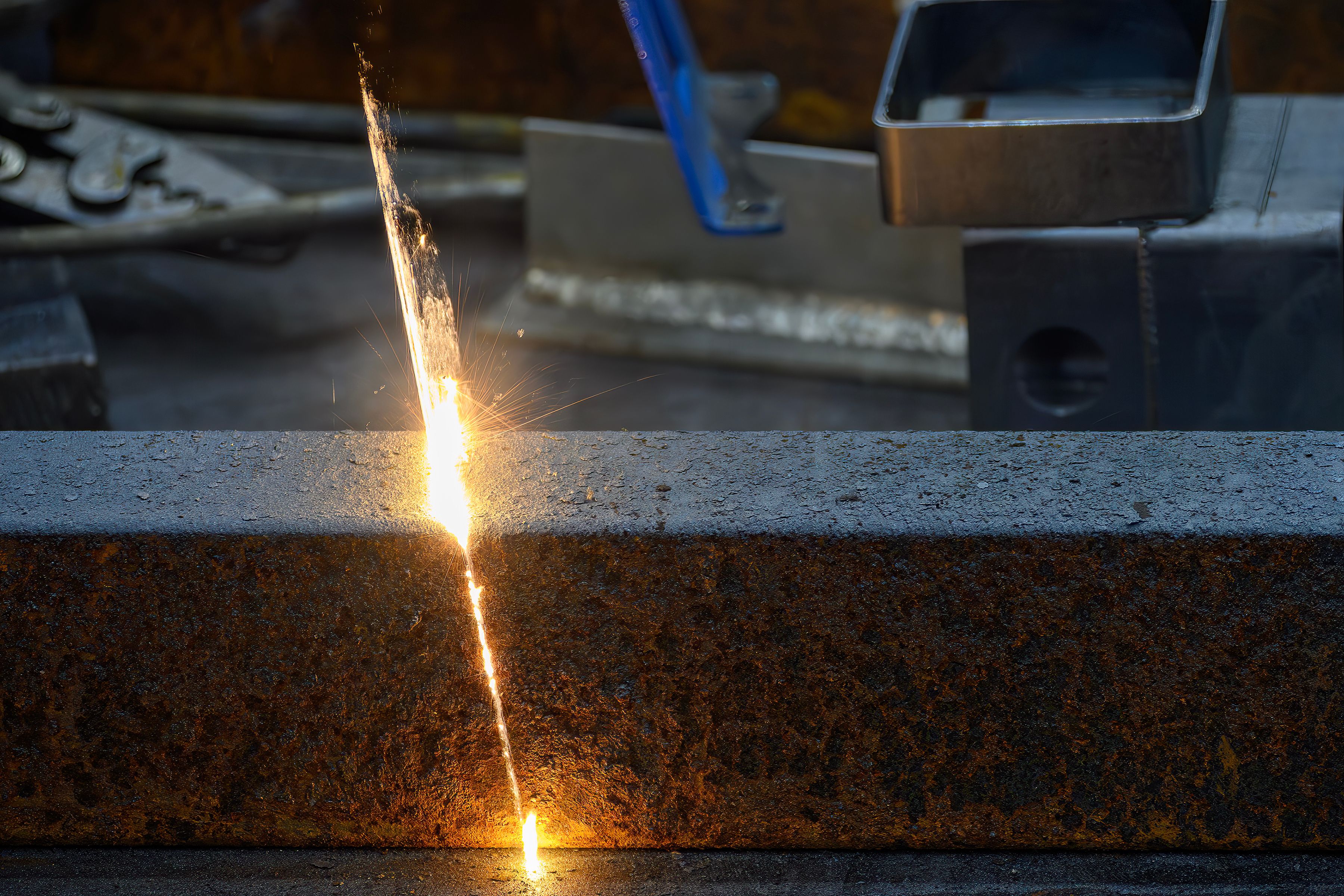 cleaning metal tools