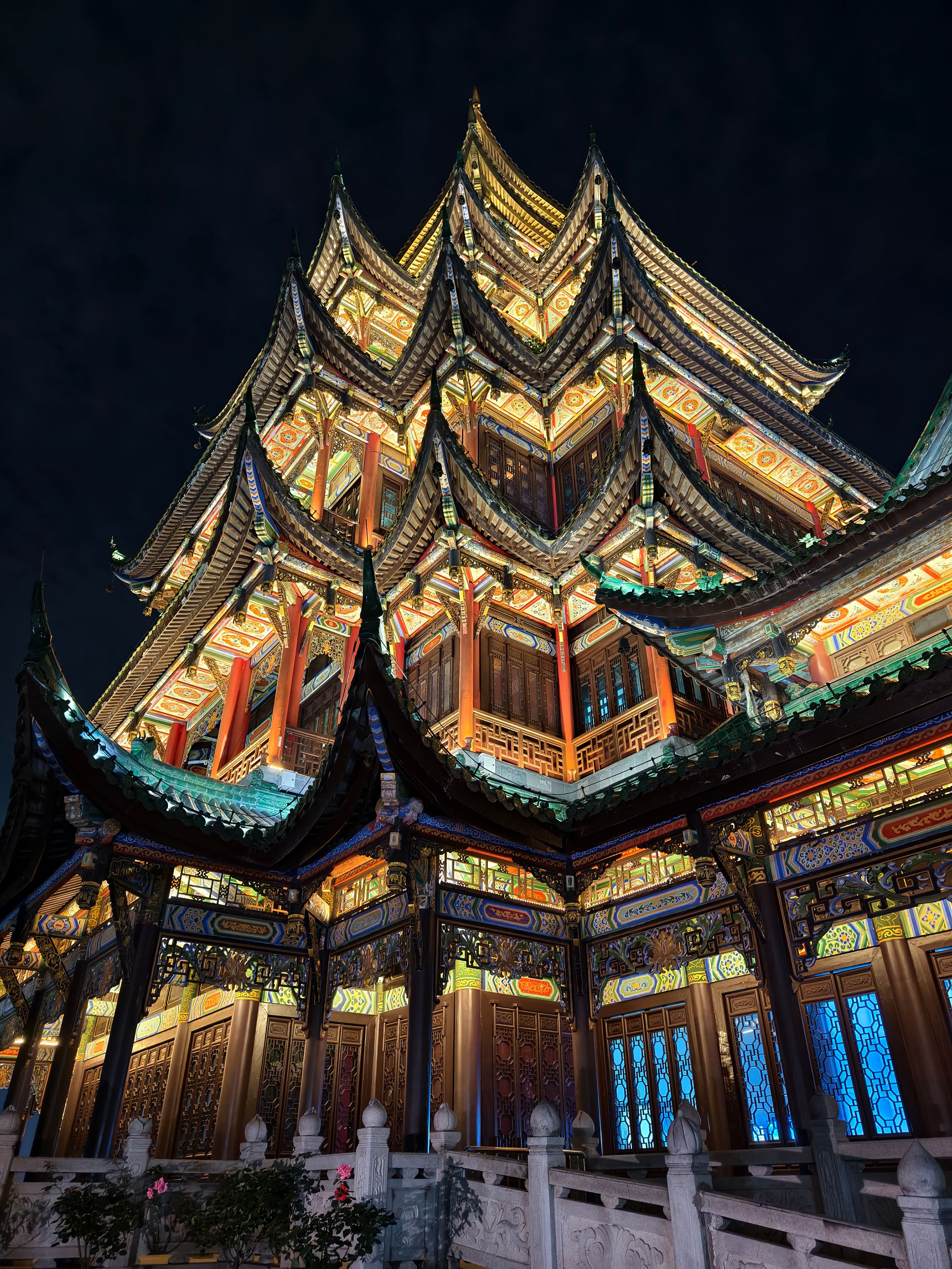 The night view of Hongen Temple in Chongqing, China