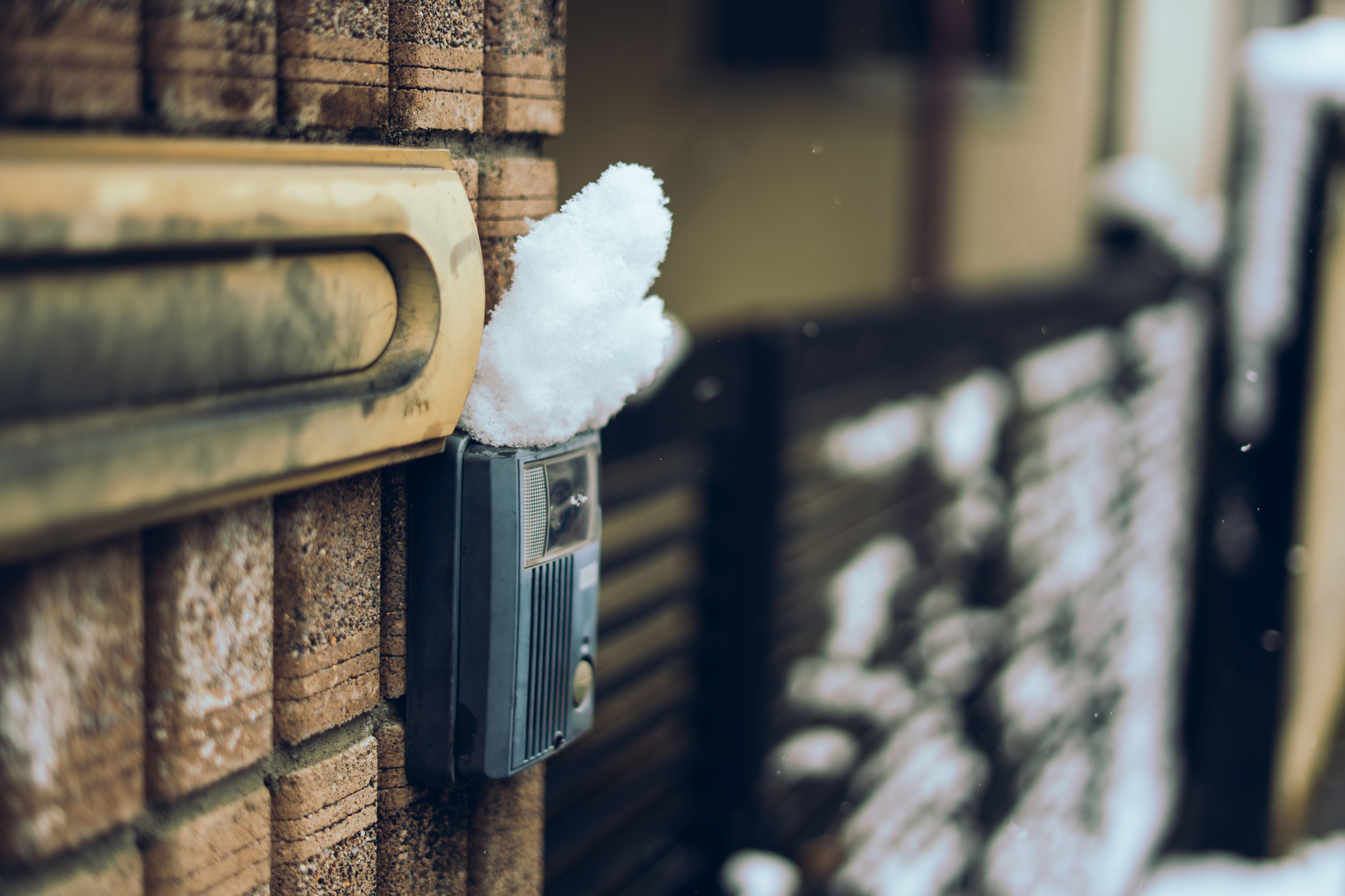 winter home security