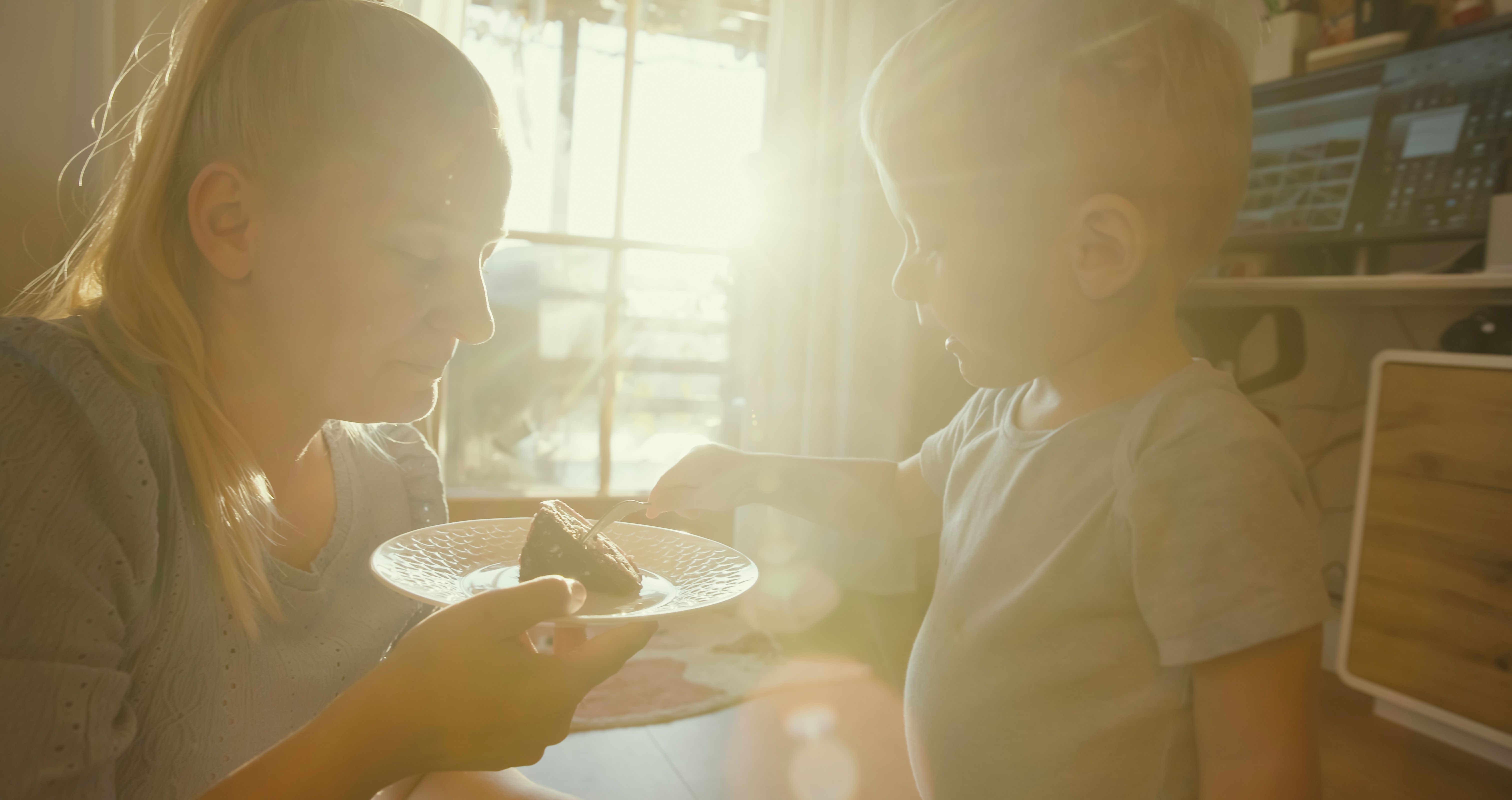 family eating cake