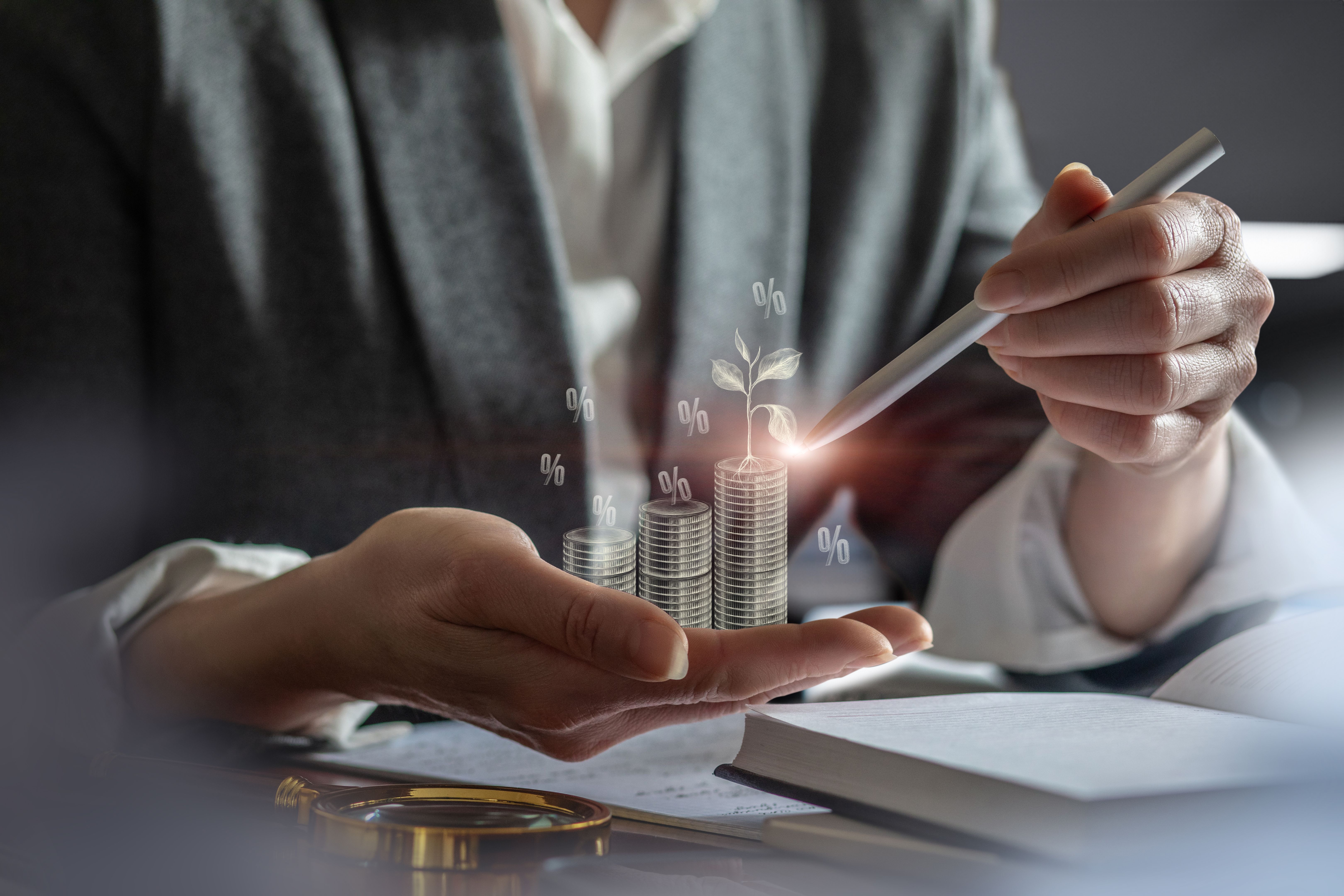 financial services Pioneer