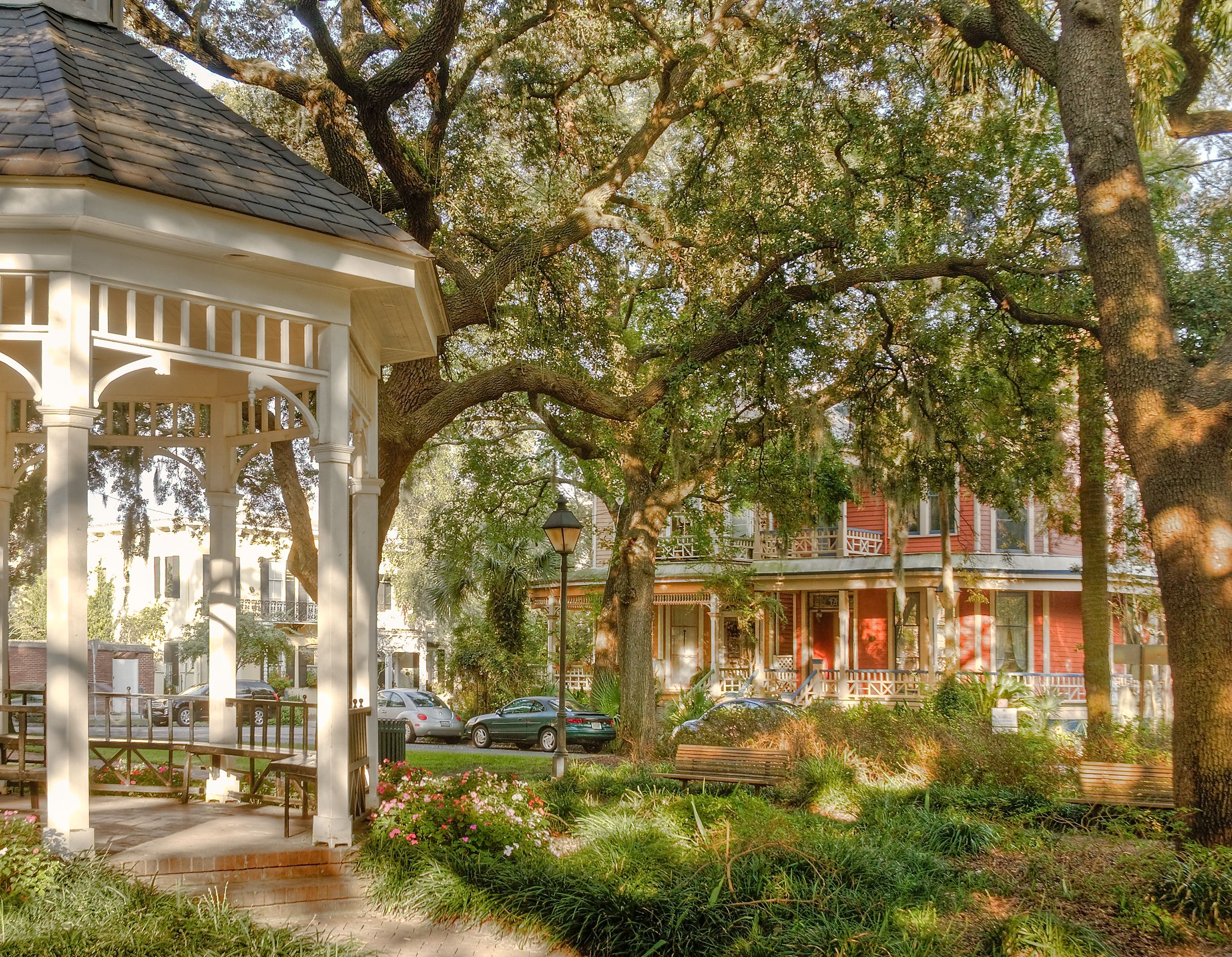 Savannah GA: Public Square, Old House, Gazebo, Morning Light