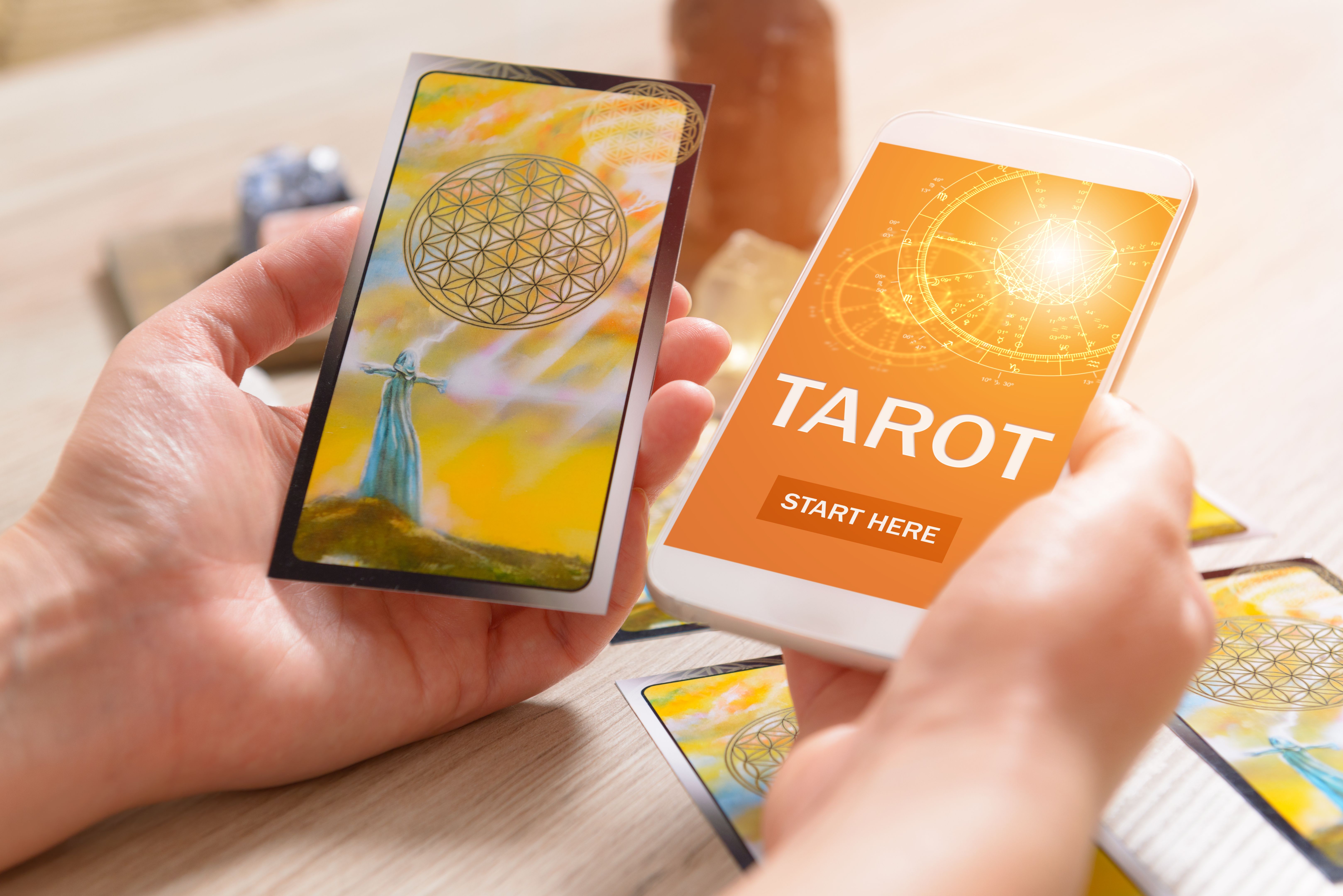 augmented reality tarot