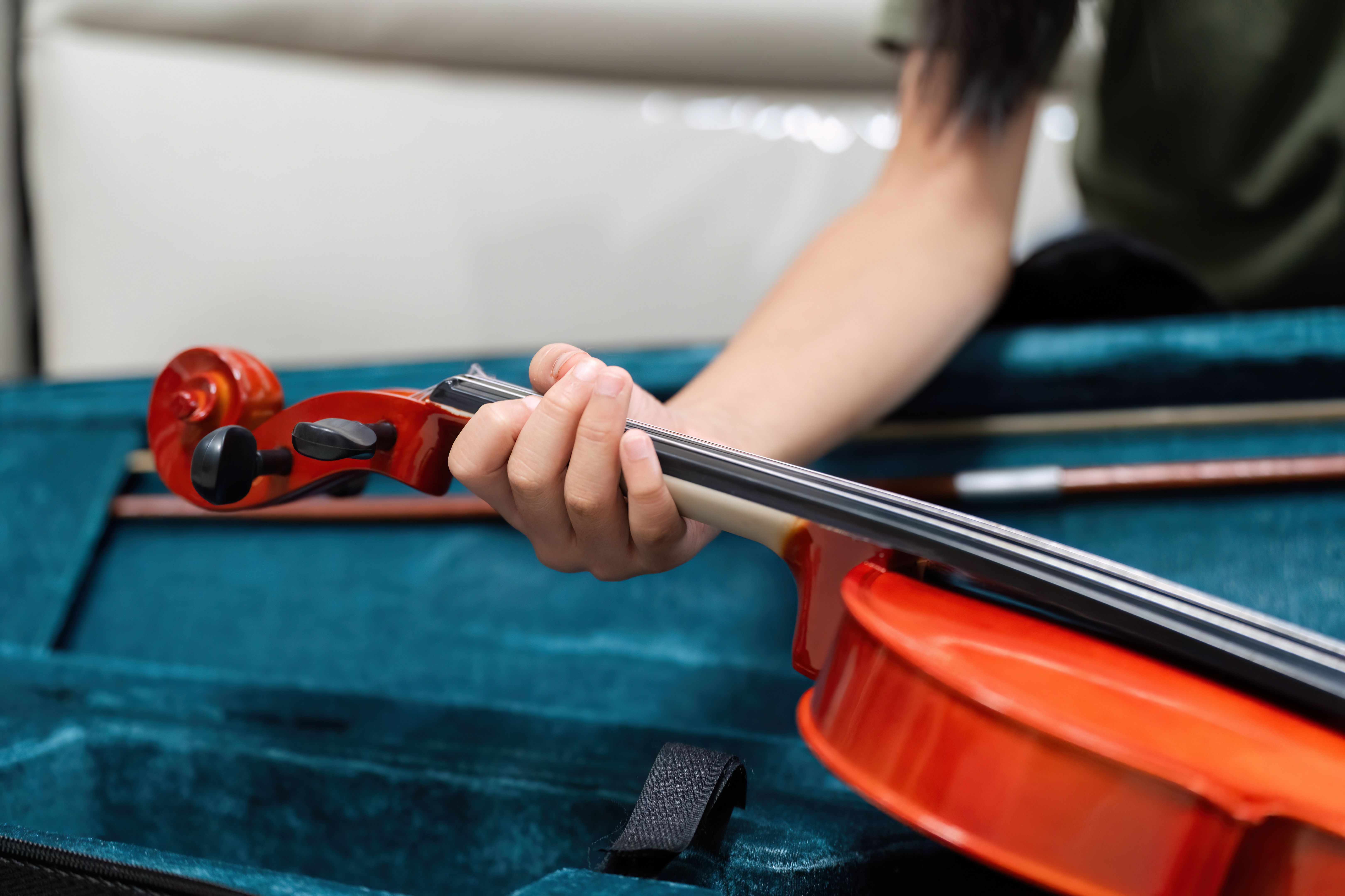 makeup artist research