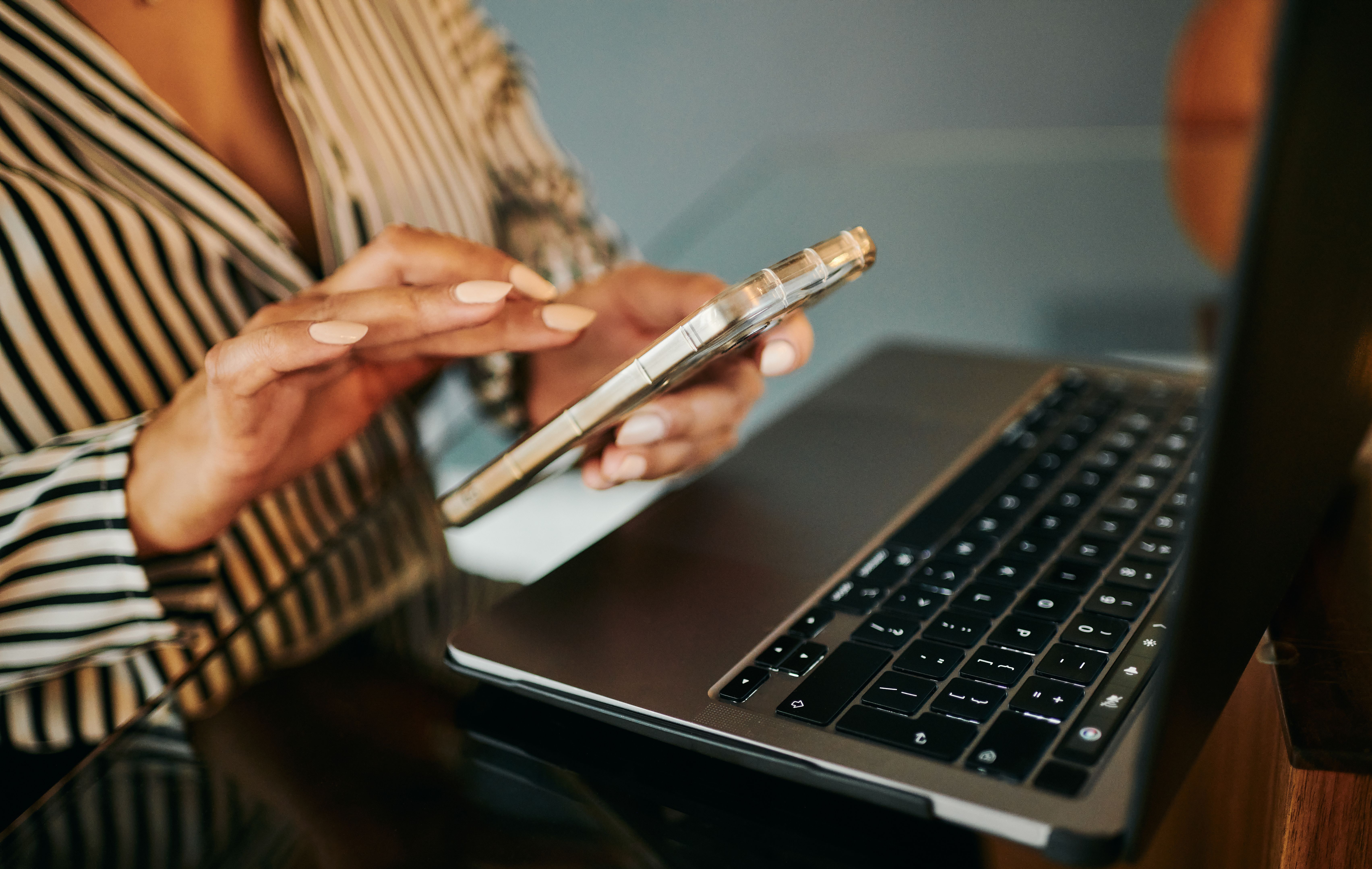 nail polish application