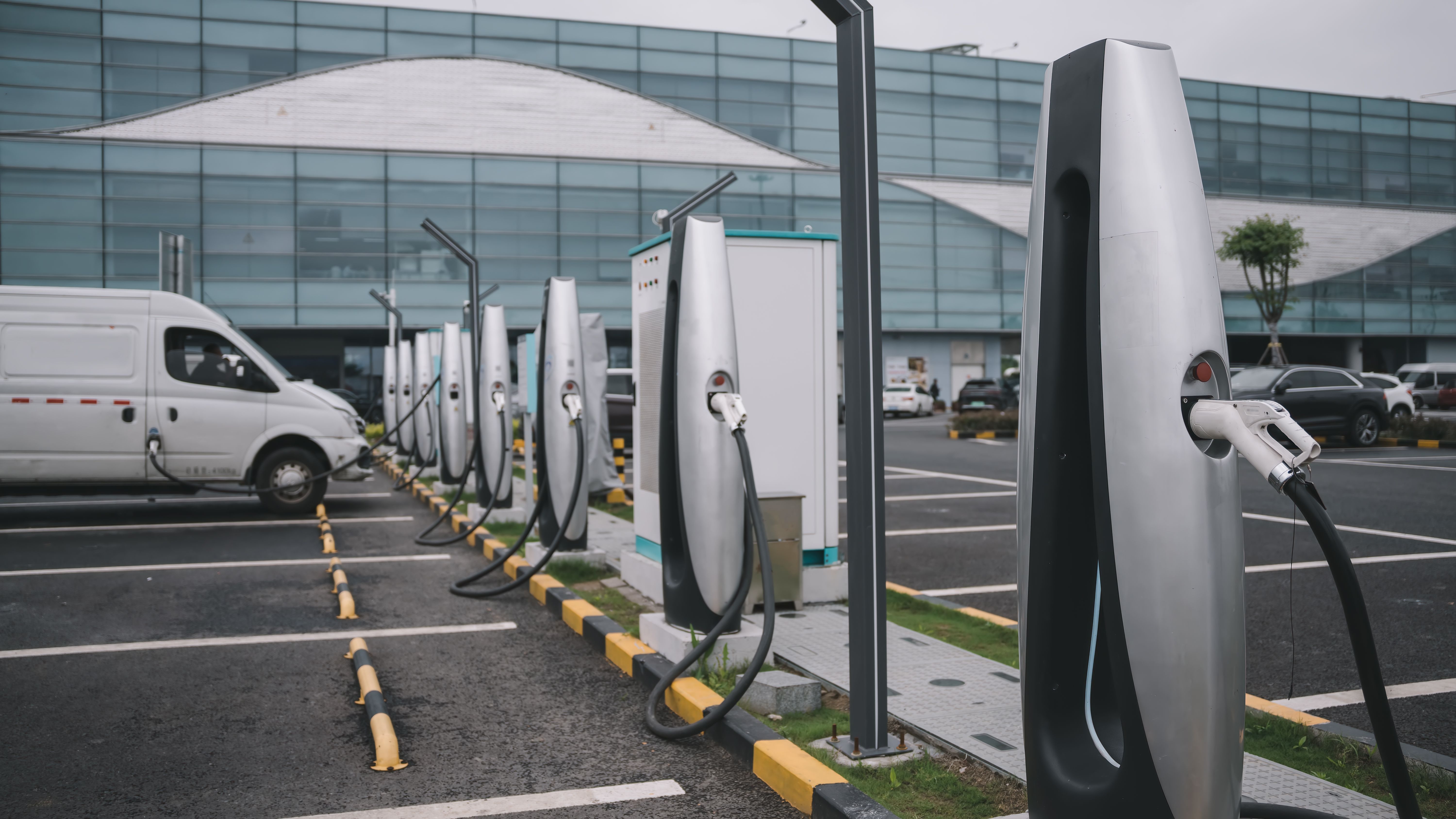 electric vehicles charging