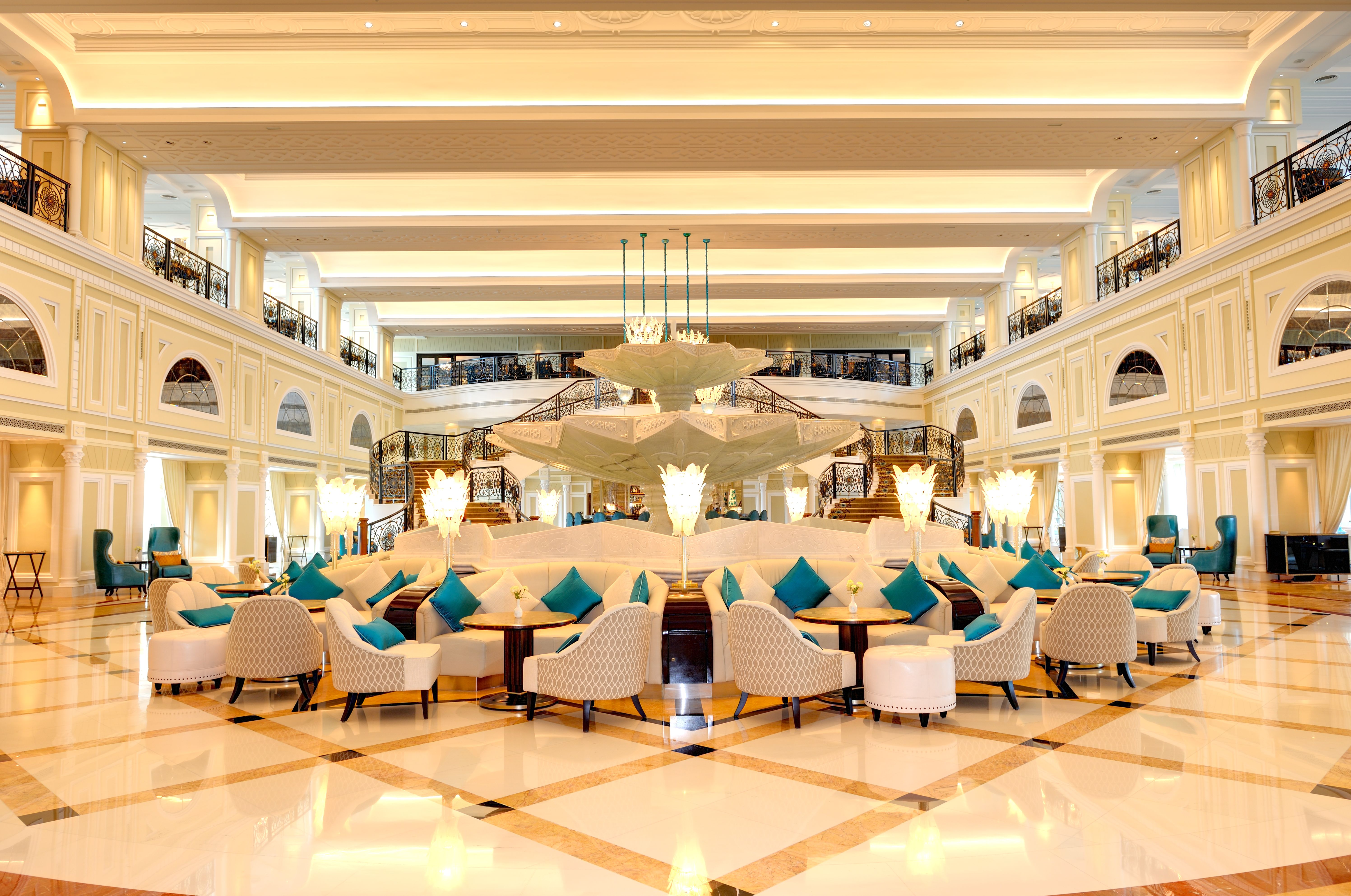 luxury hotel dubai