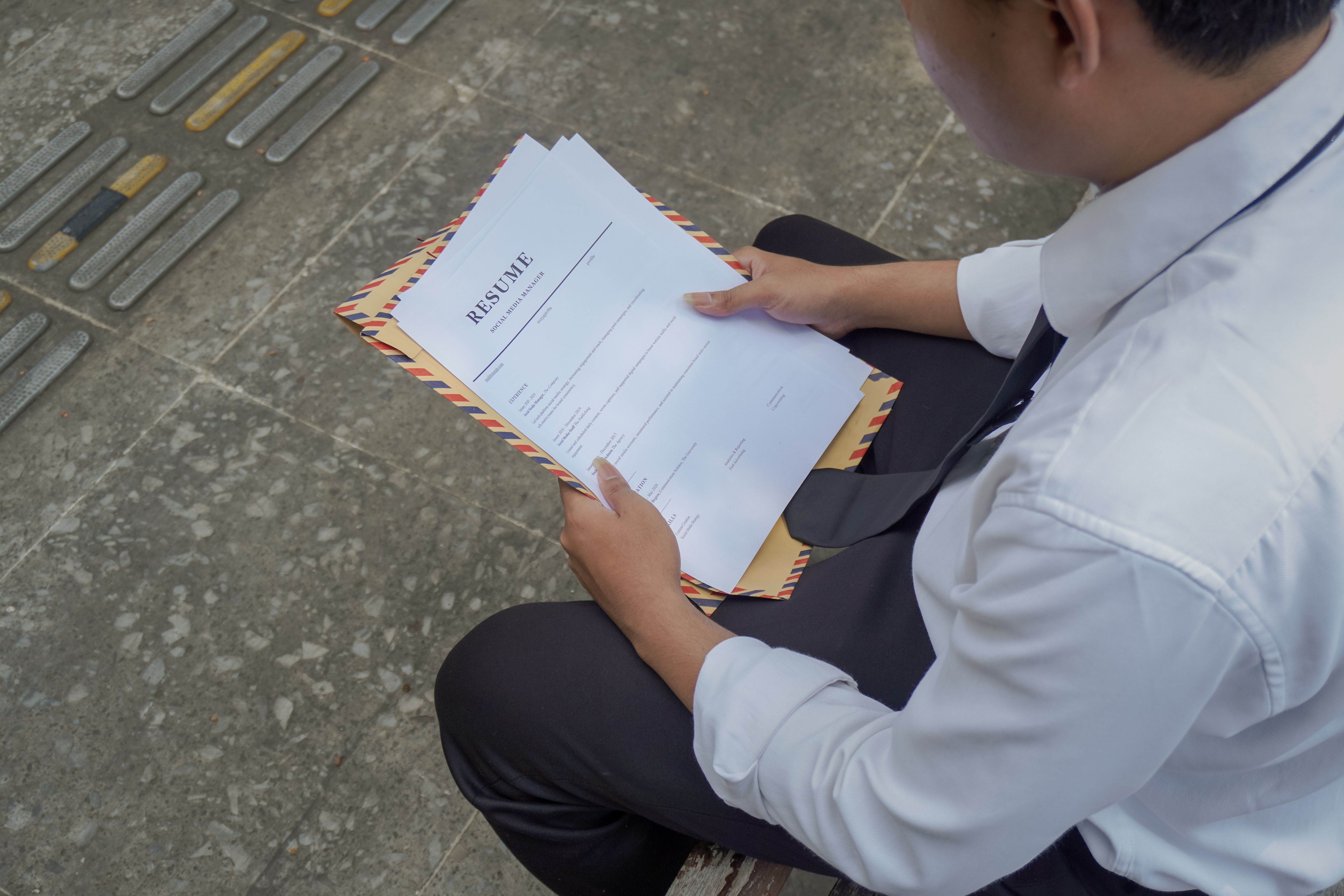 fresh graduate resume