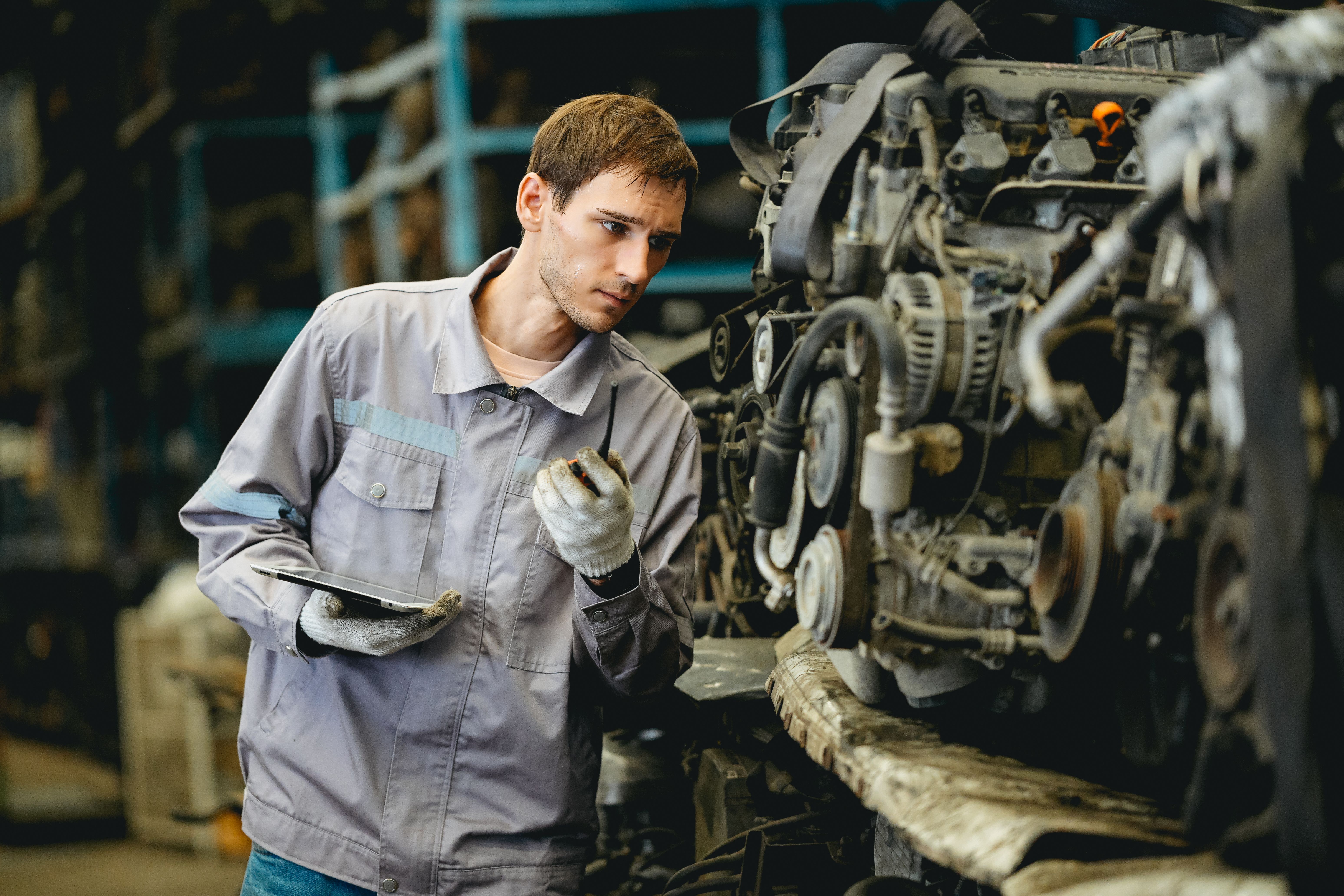 experienced auto technician