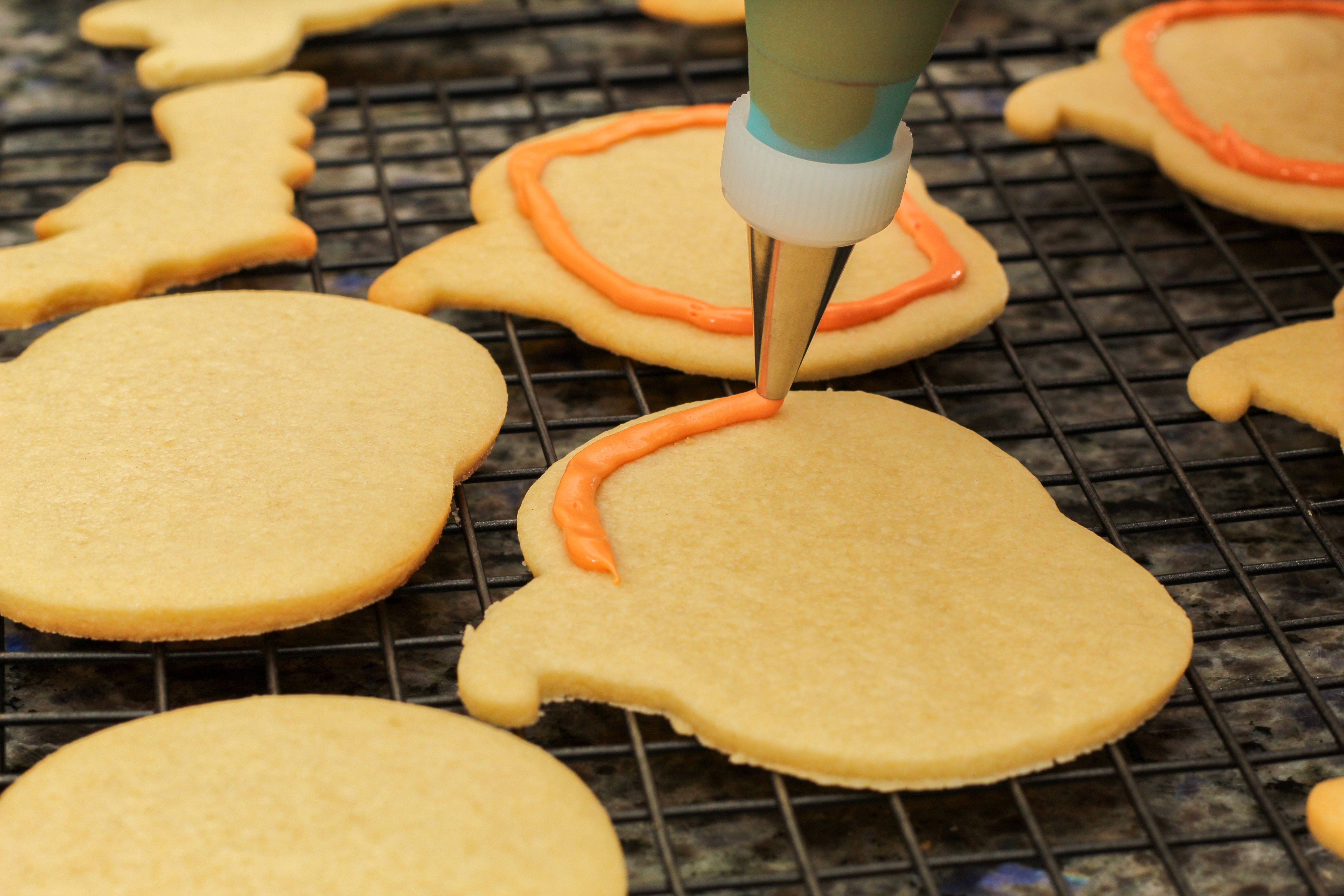 cookie decoration techniques