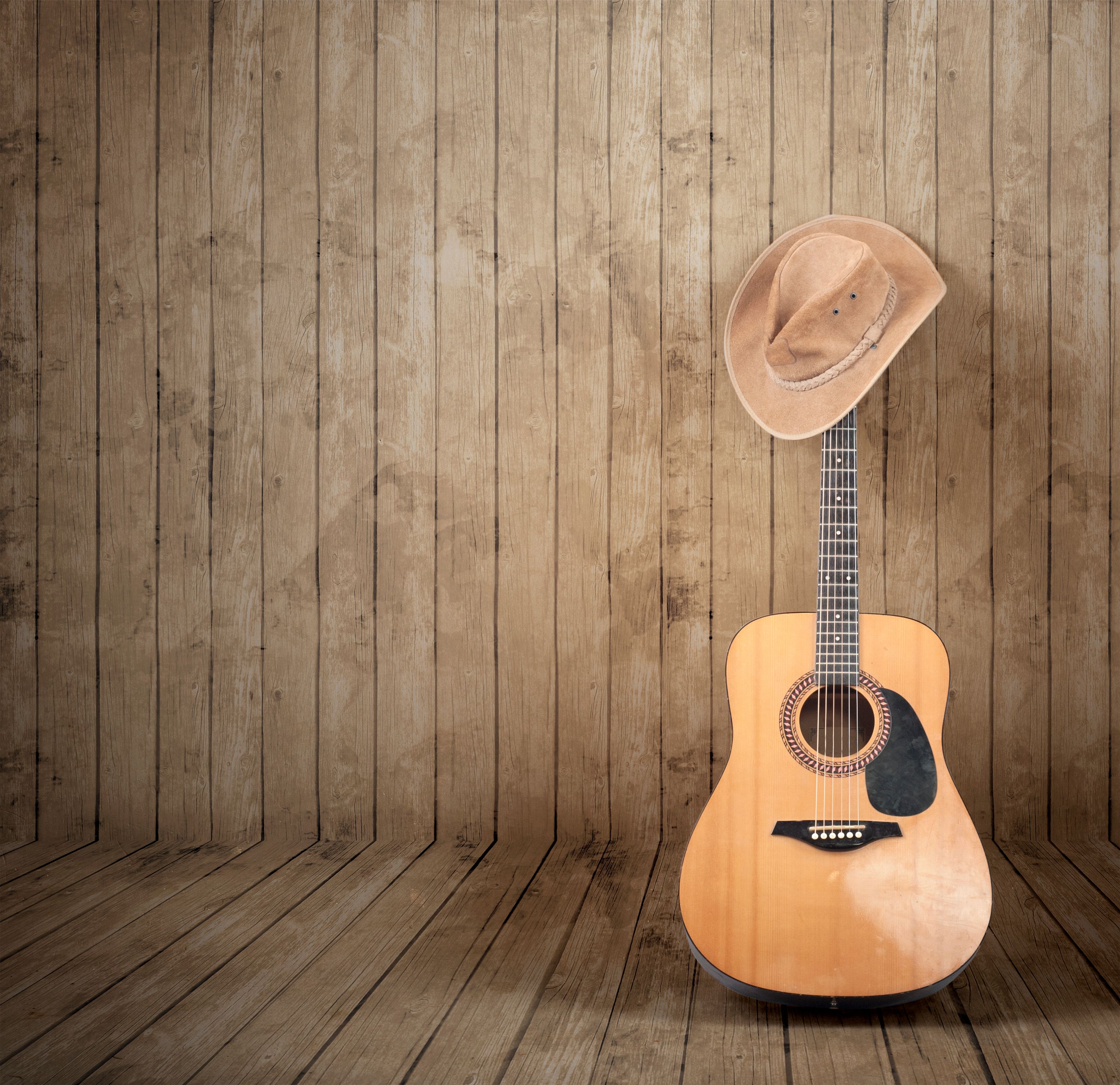 measuring cowboy hat