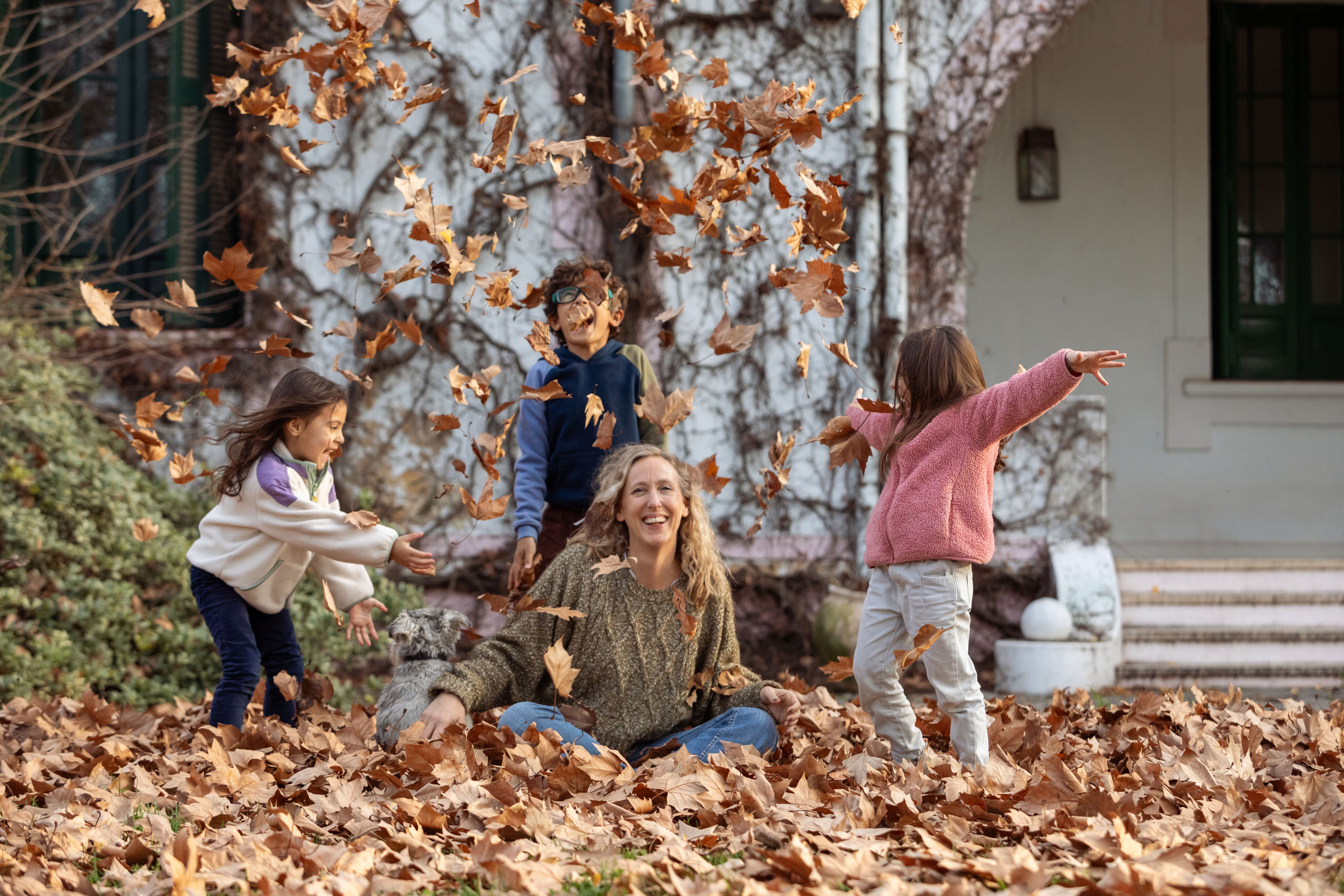 children autumn leaves