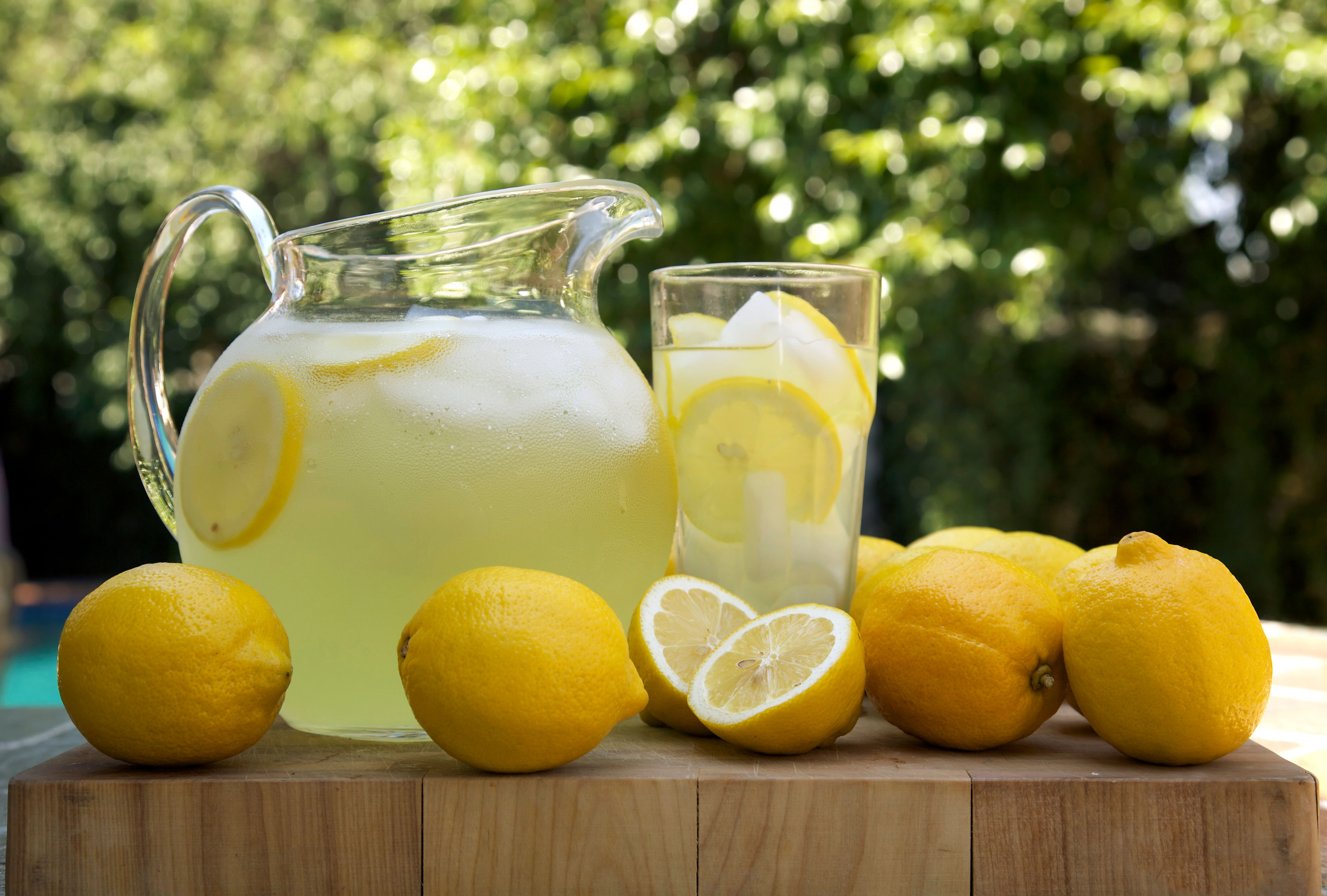 lemonade pitcher
