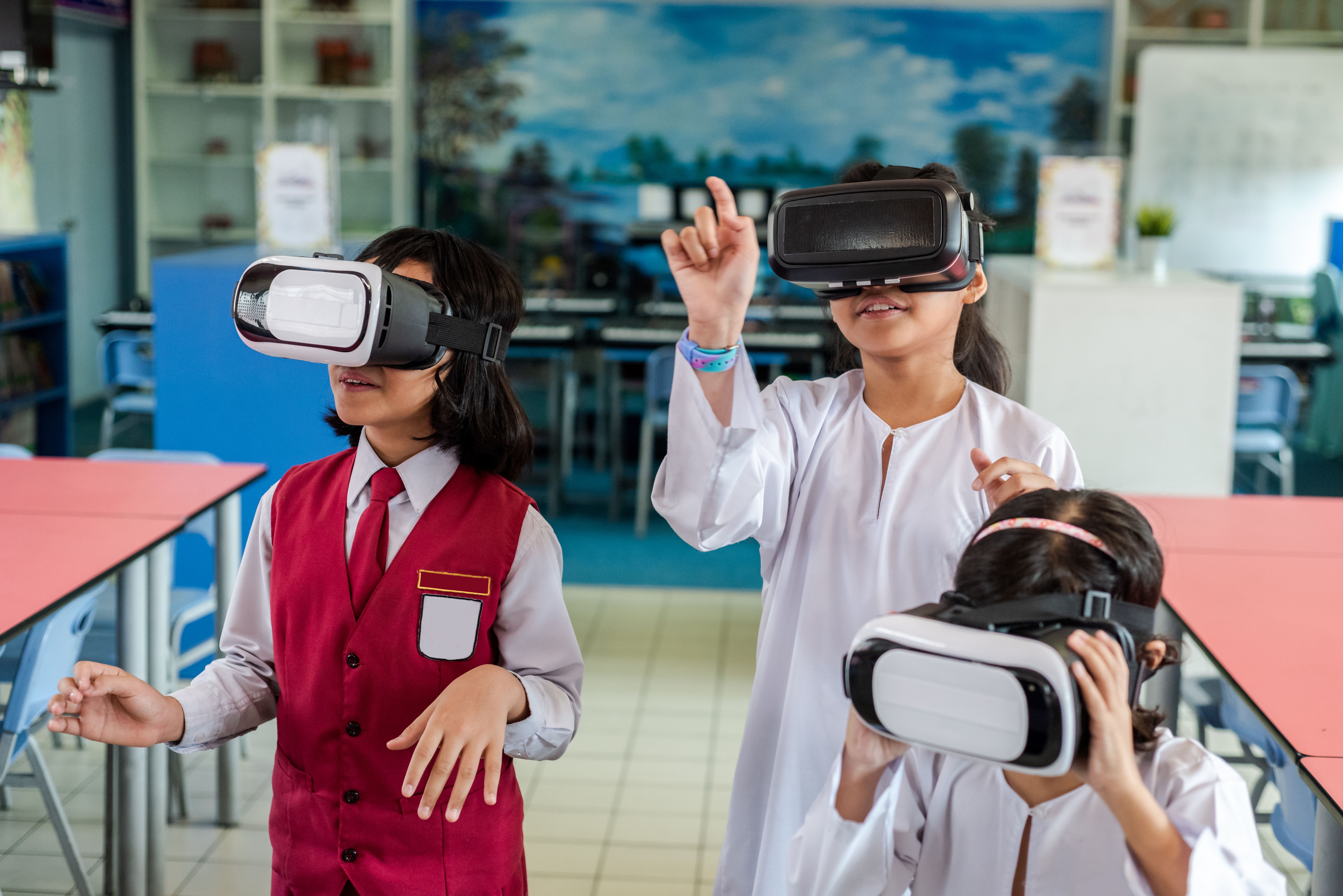 children learning VR