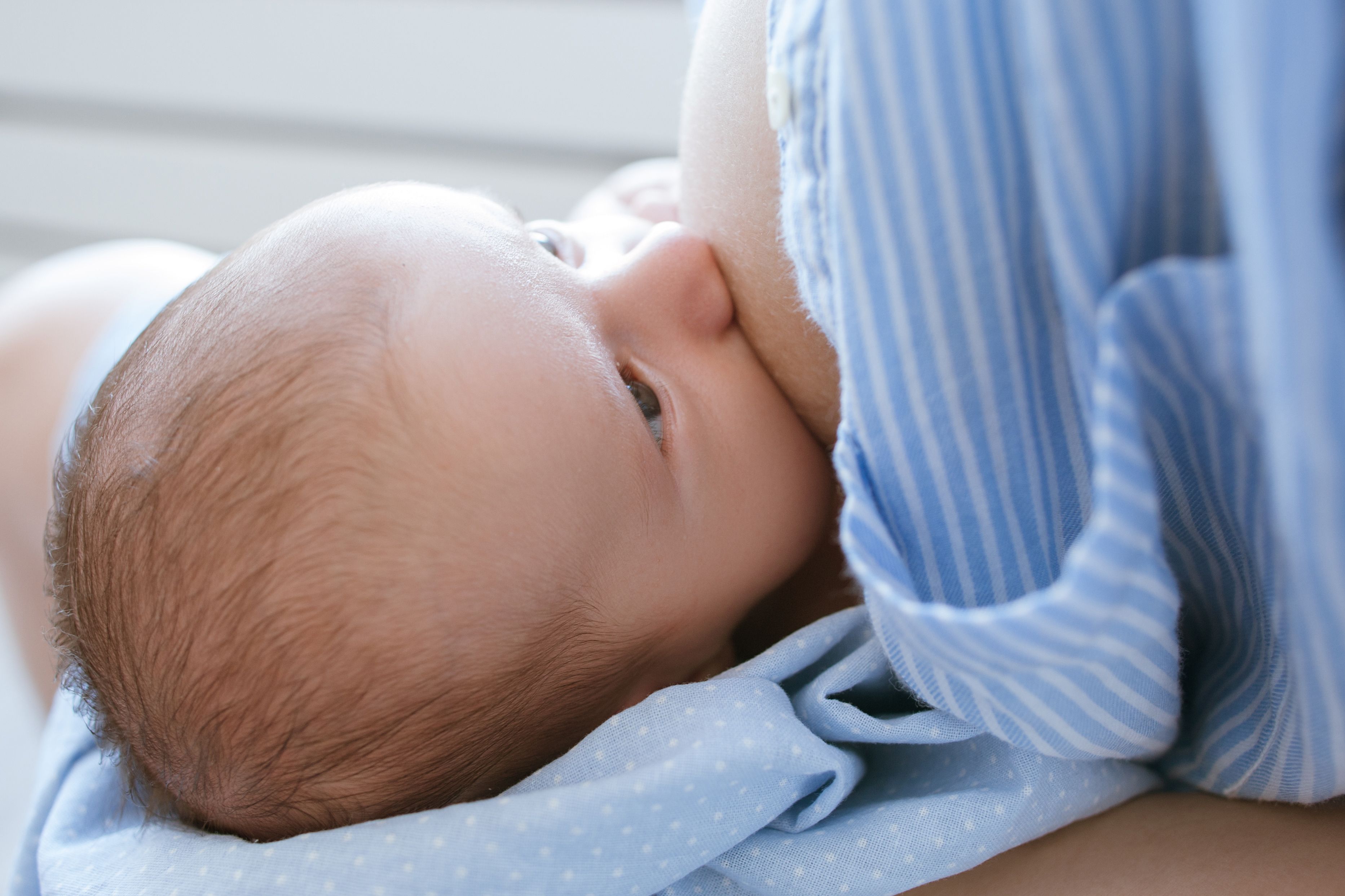 breastfeeding tips