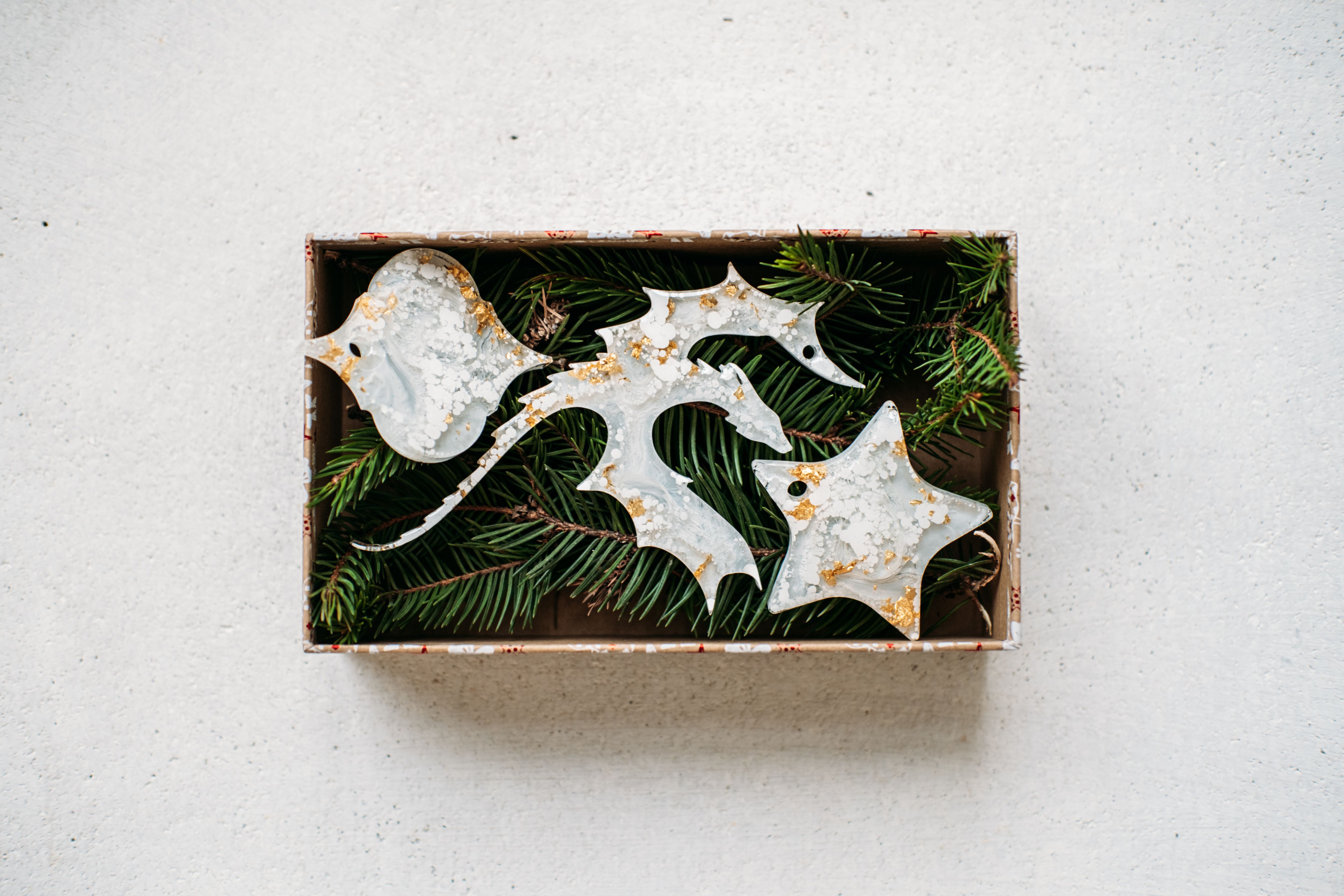 personalized christmas ornaments