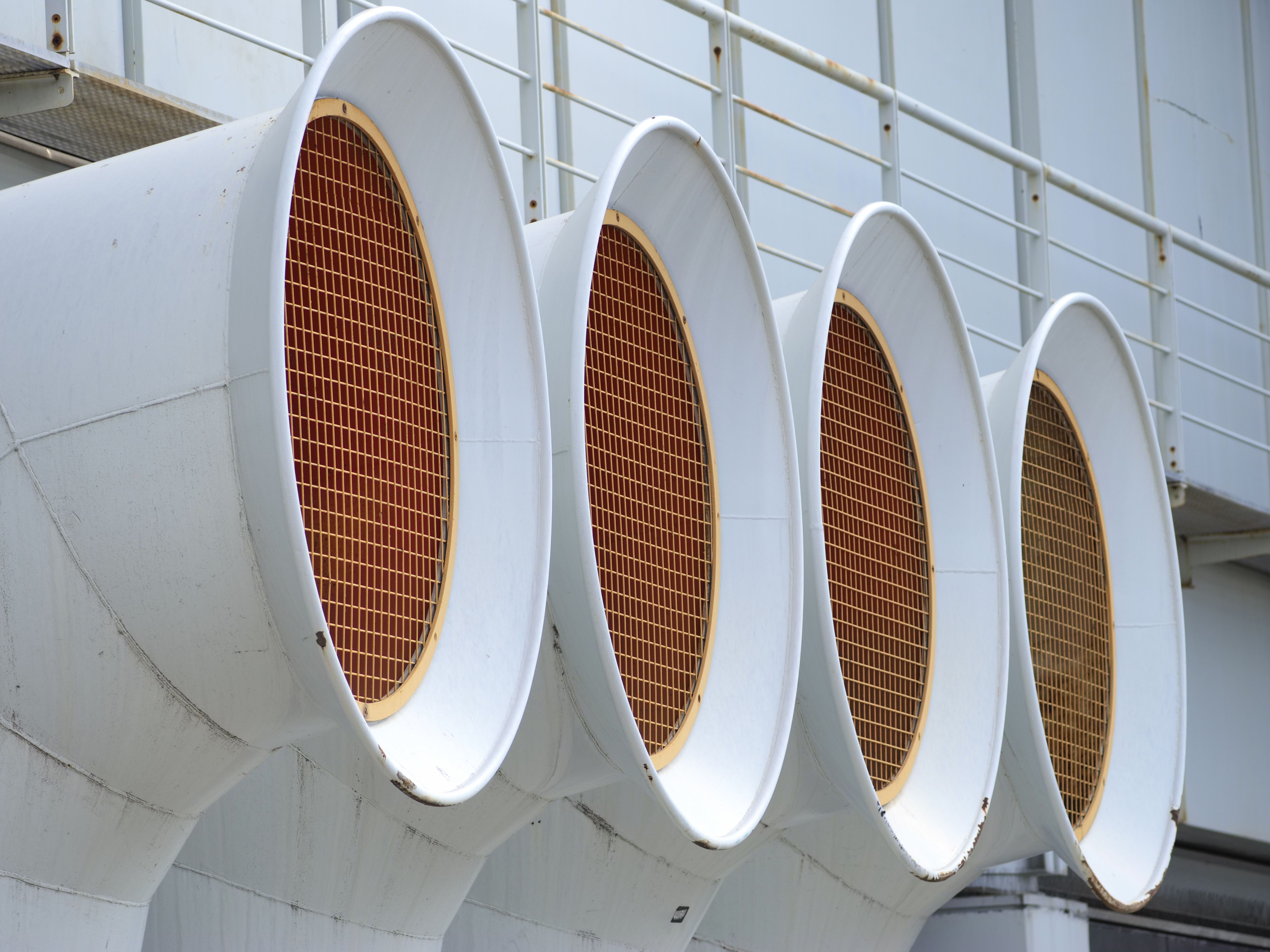 adiabatic air cooling