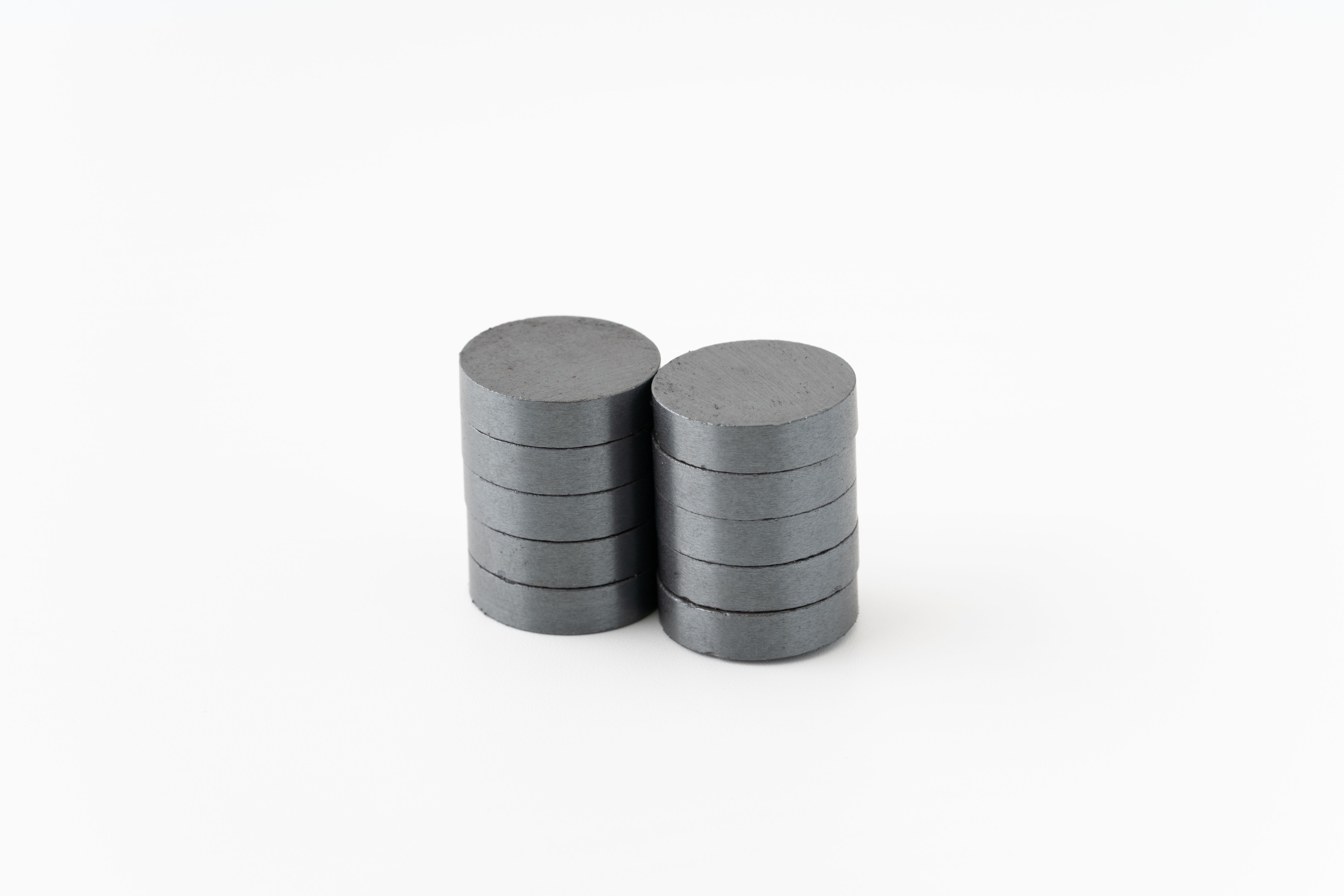 magnet material