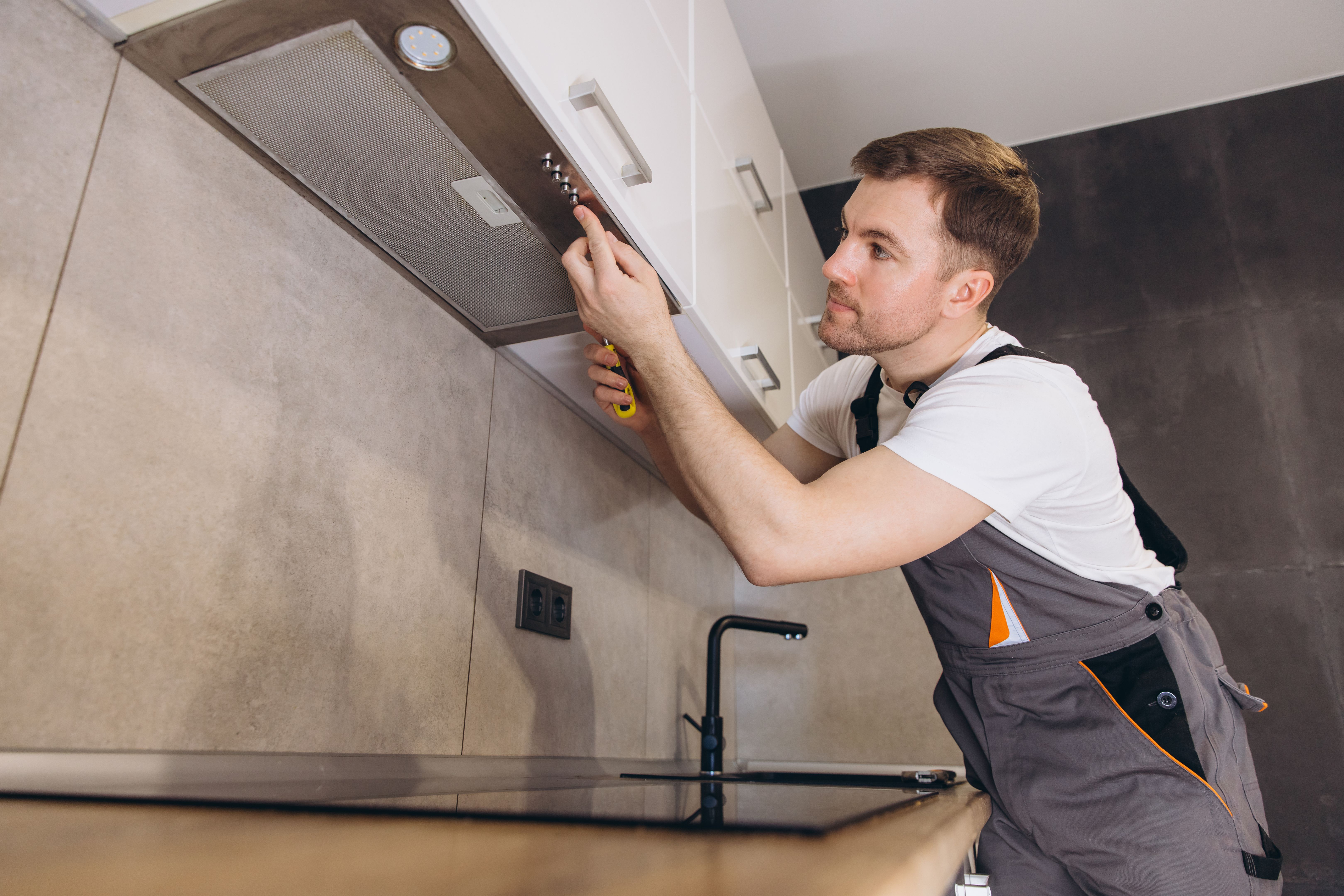 restaurant kitchen maintenance