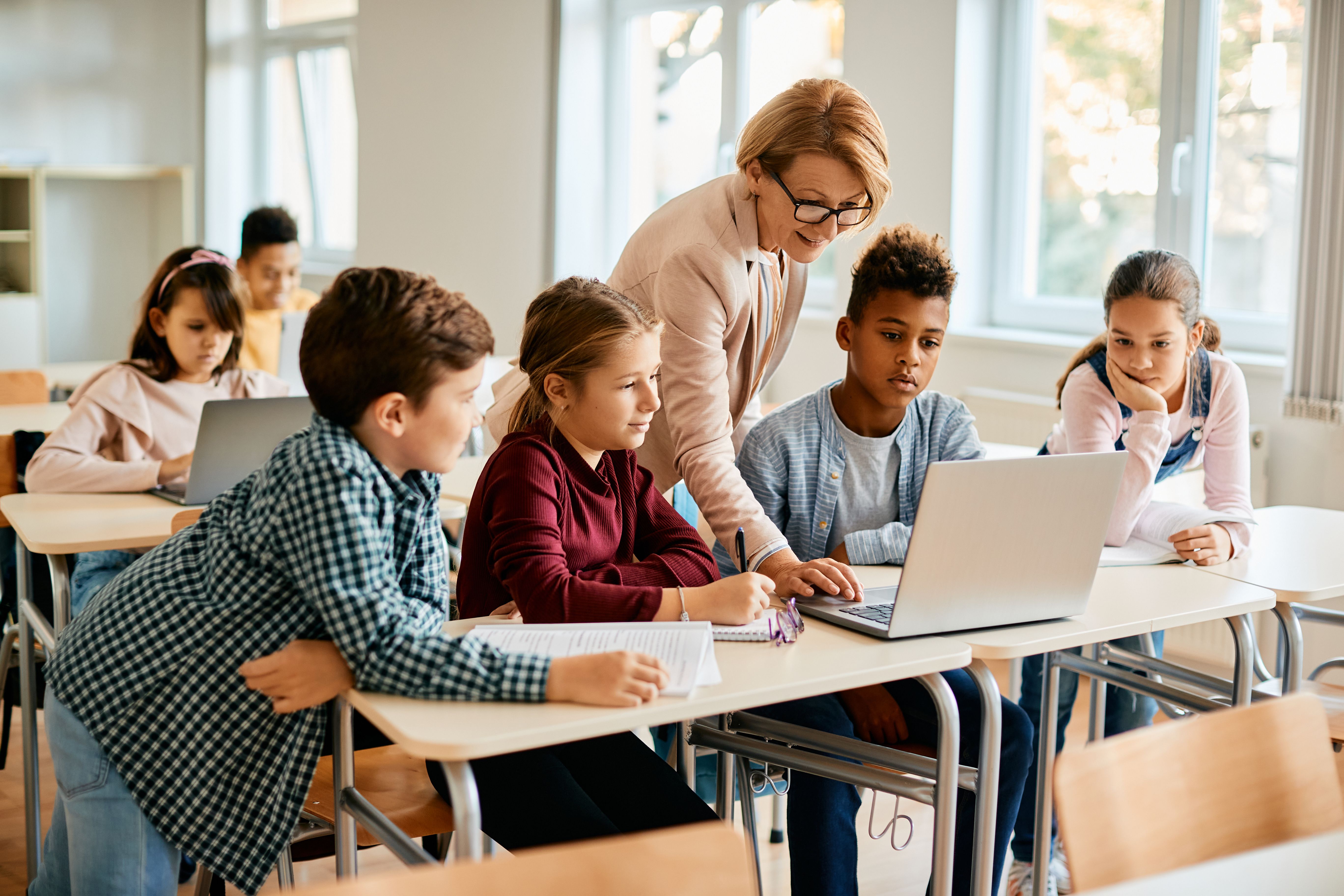 teacher student classroom