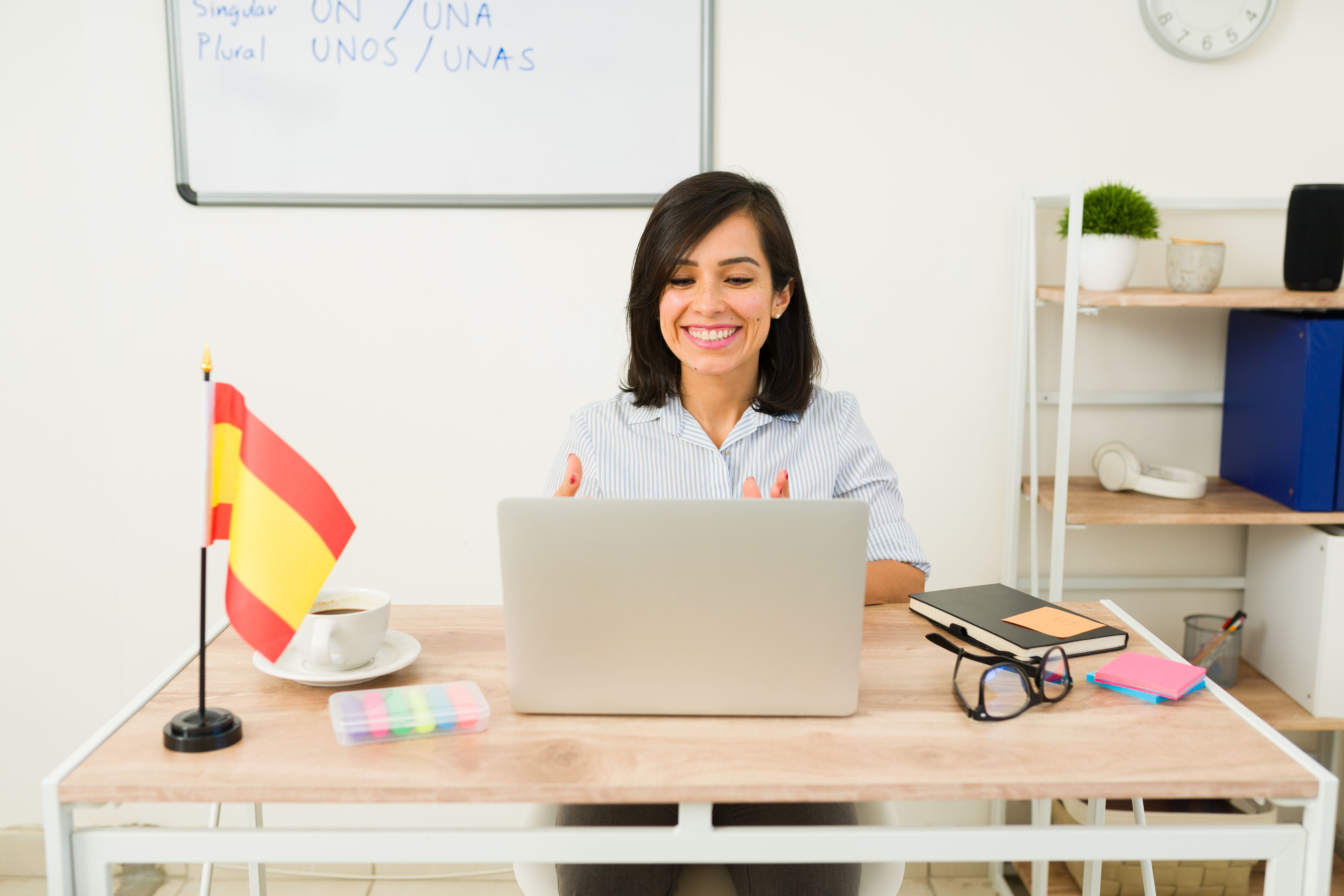 bilingual freelancer