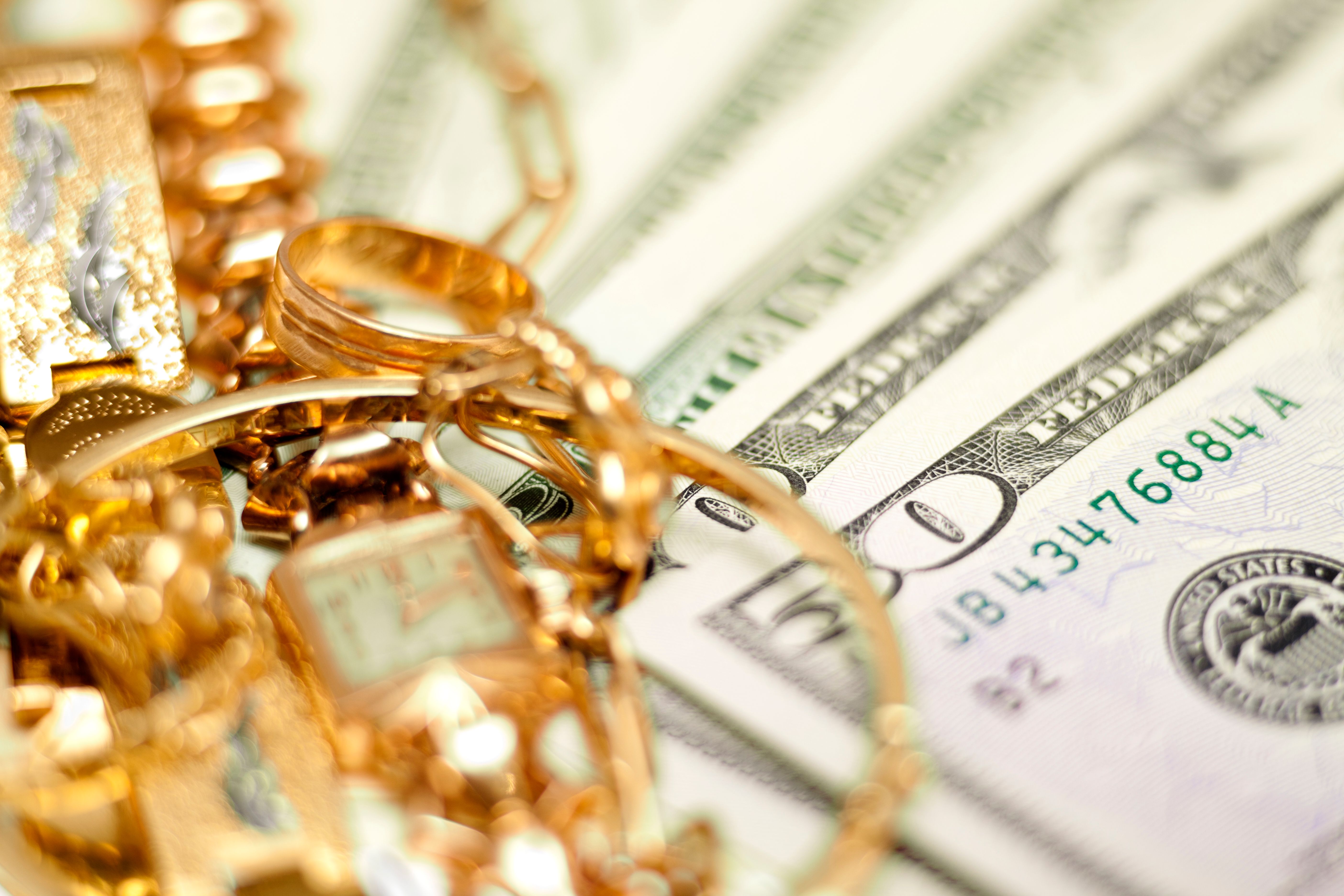 buying gold