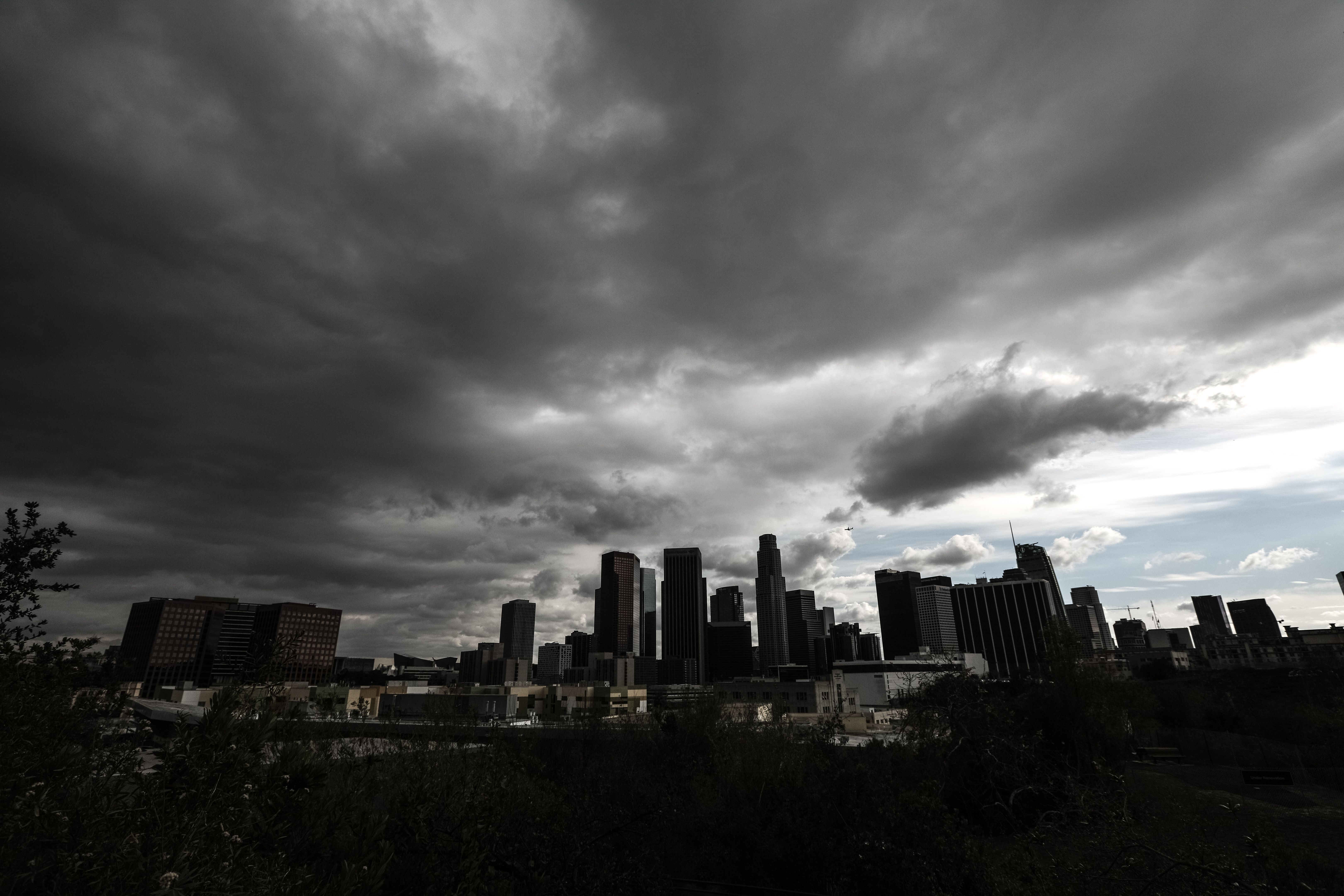 cloudy los angeles