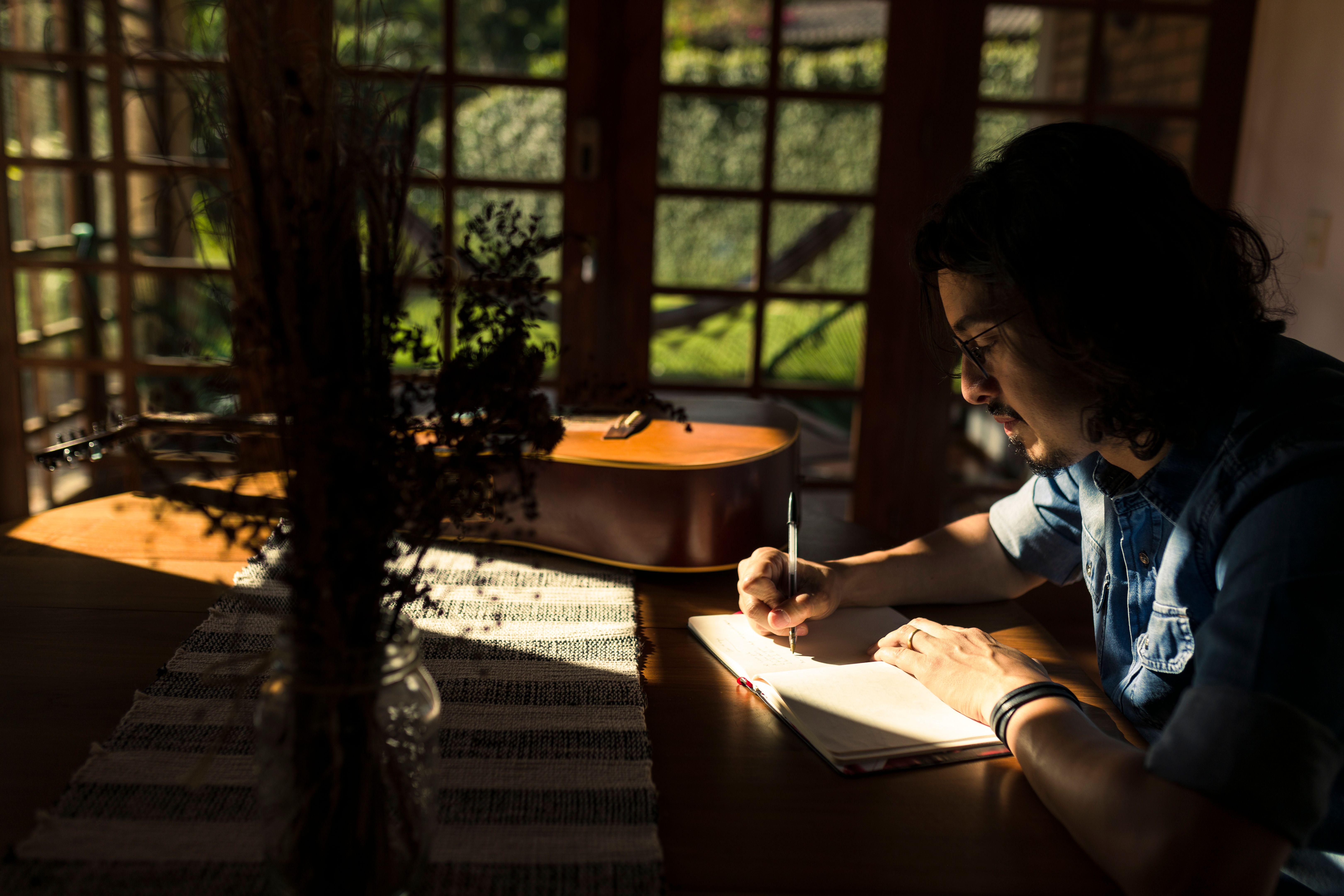 songwriter composing music