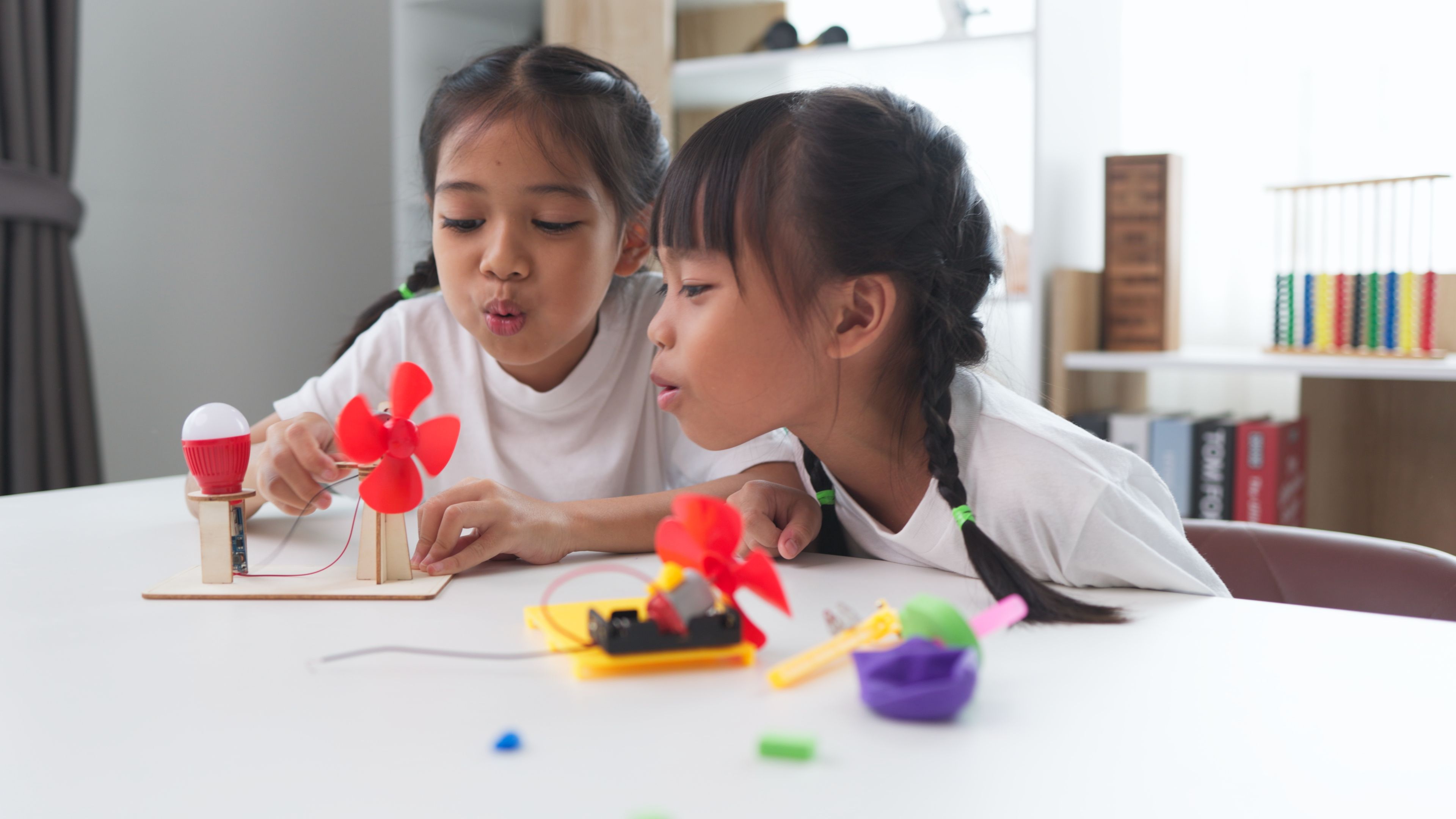 How to Choose the Best STEM Program for Your Child