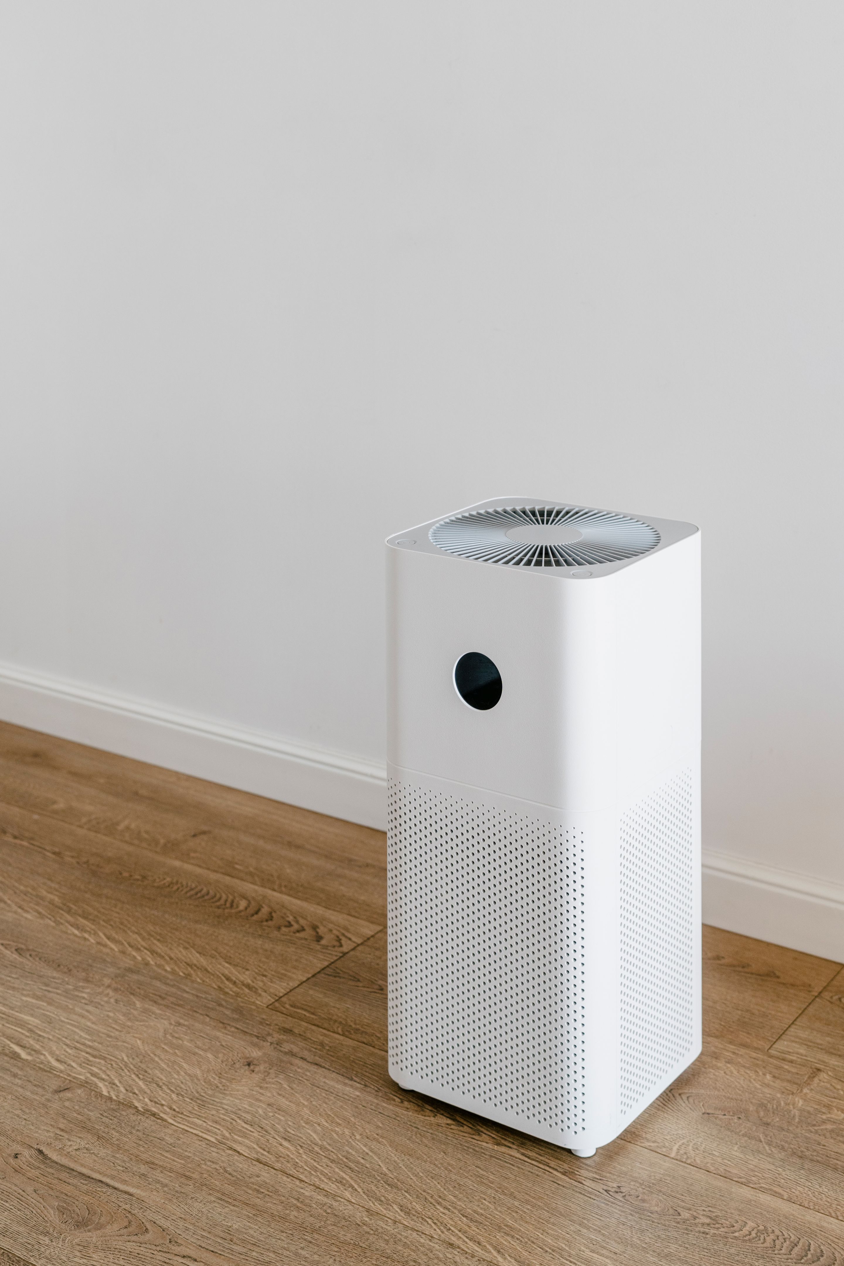 humidifier on hardwood