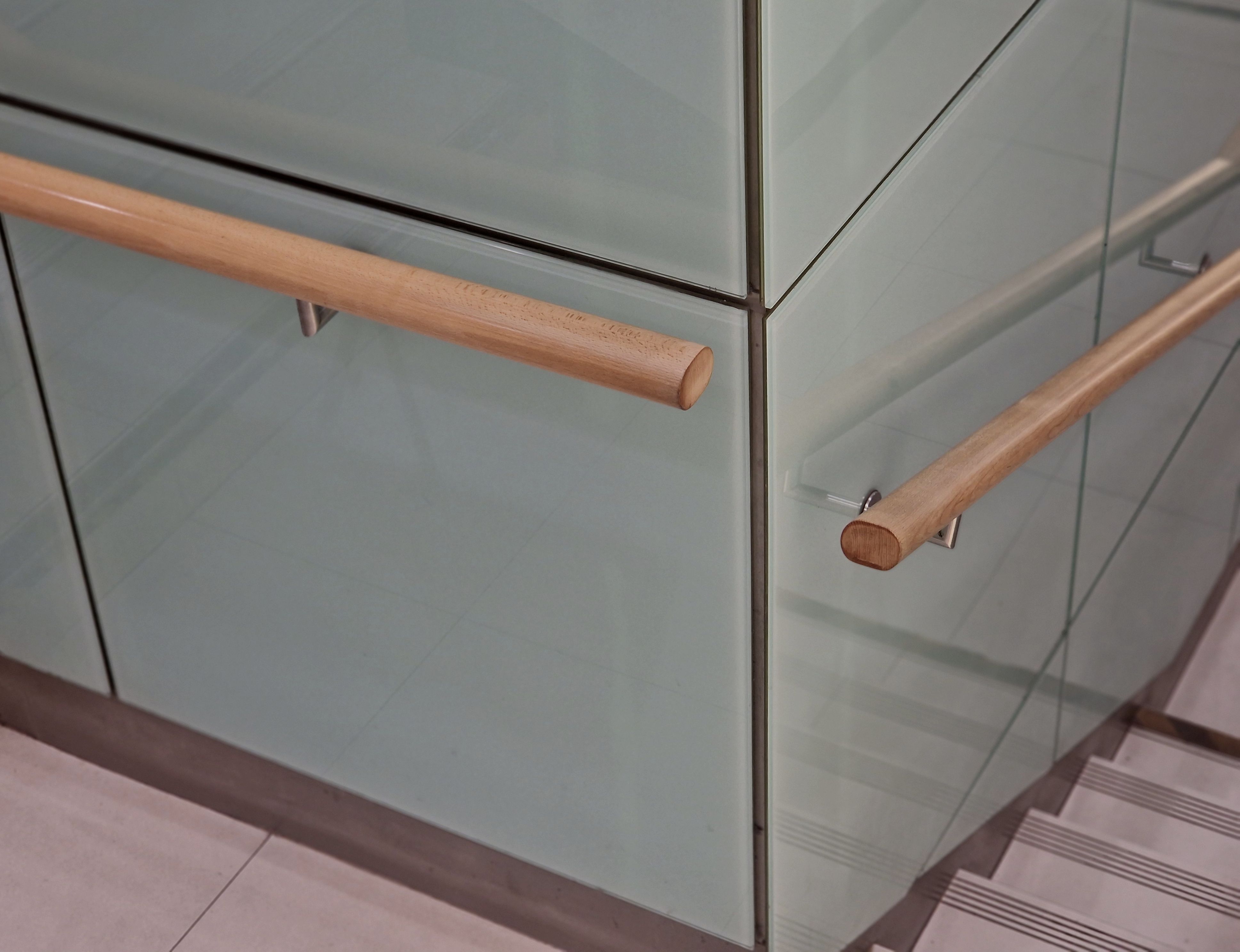 glass railing design
