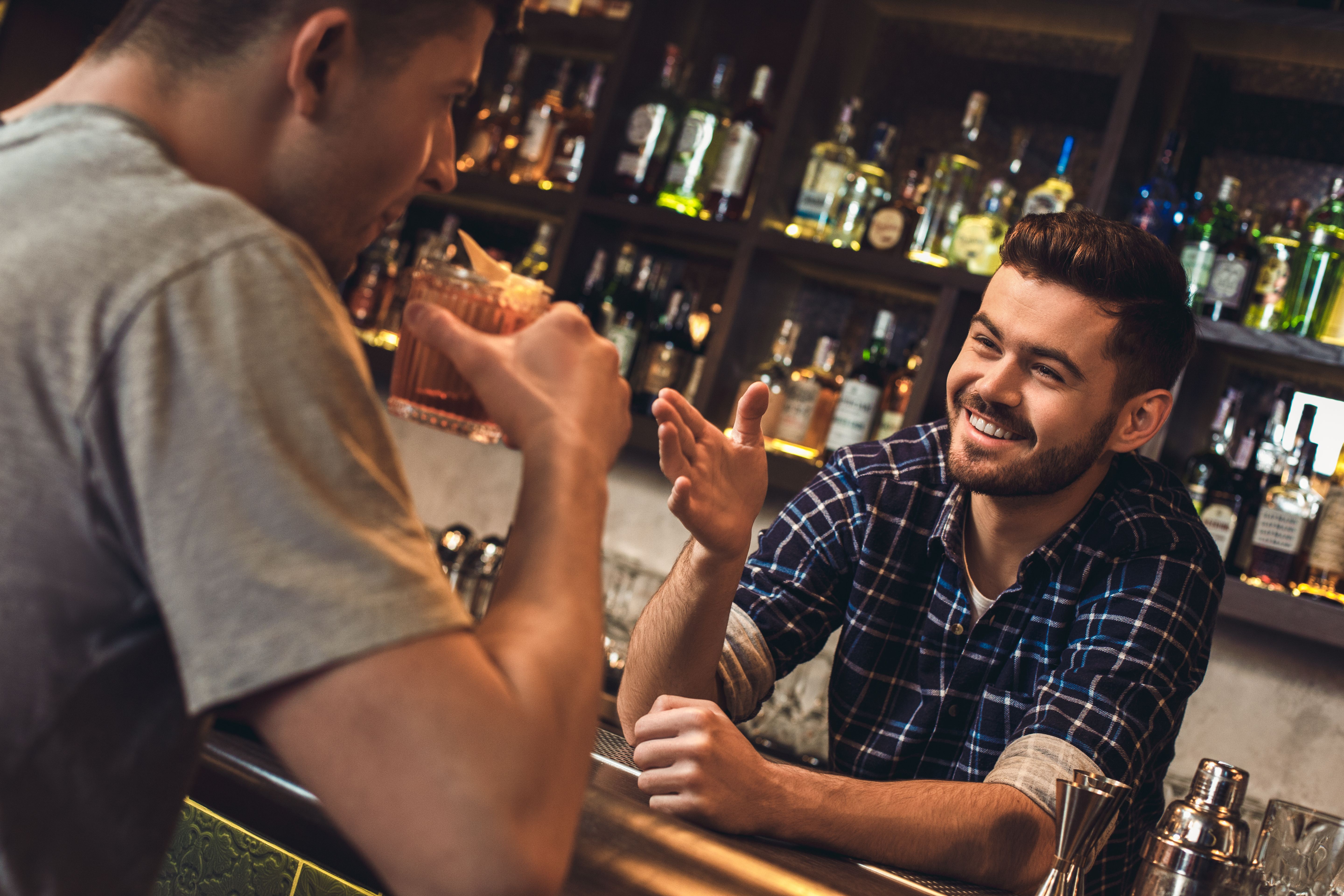 bartender customer interaction