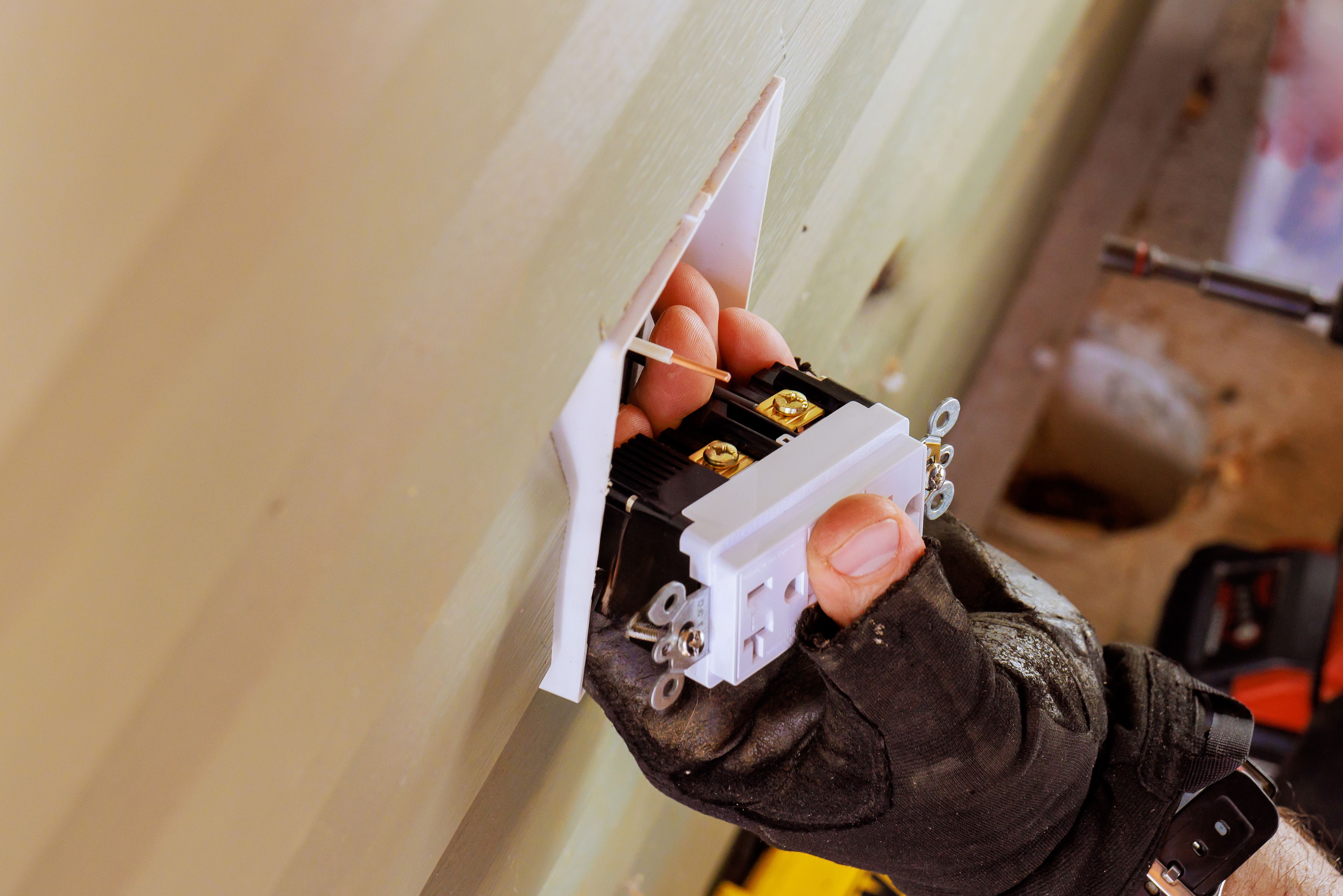 licensed electrician