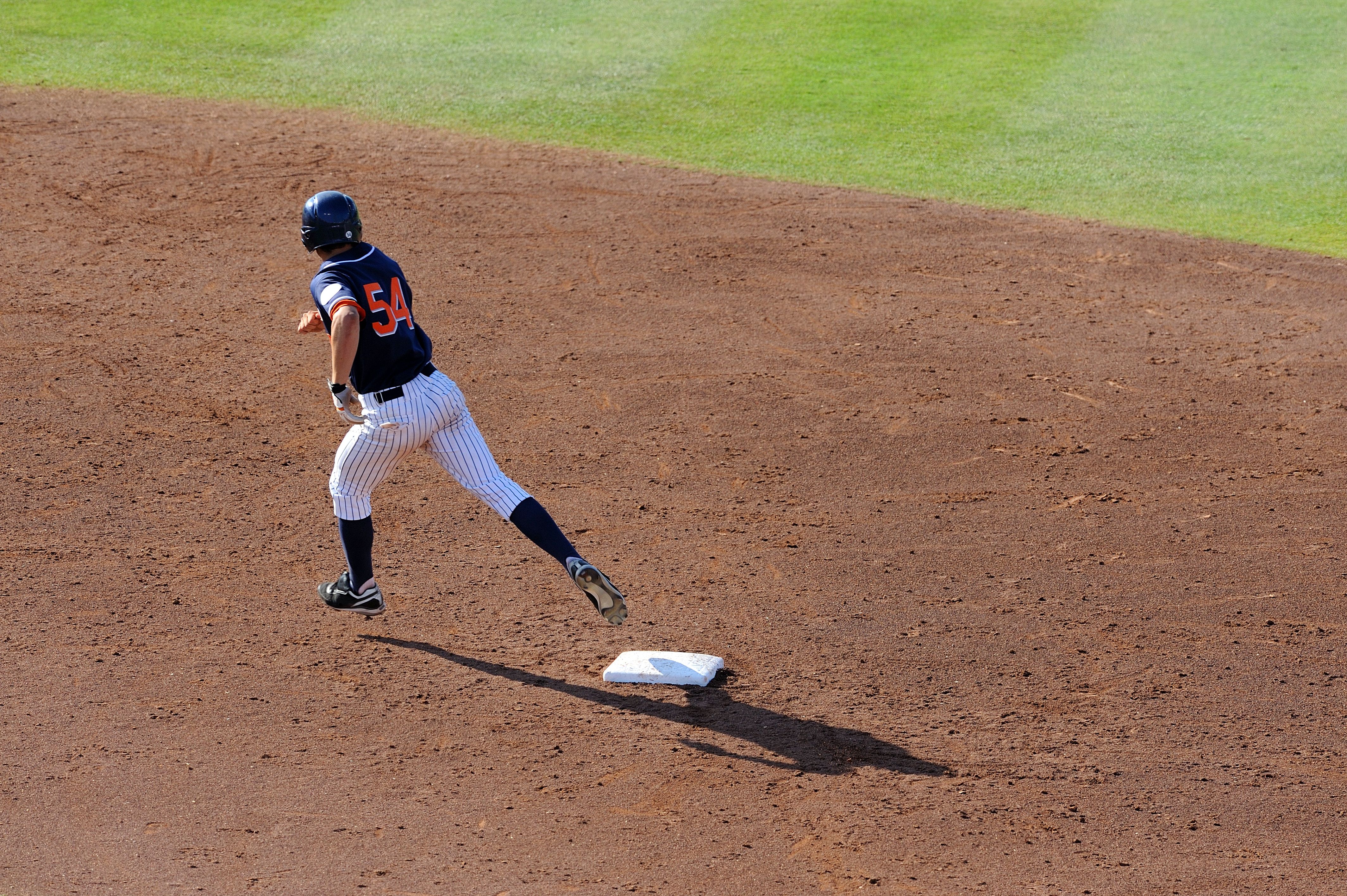 baseball base running