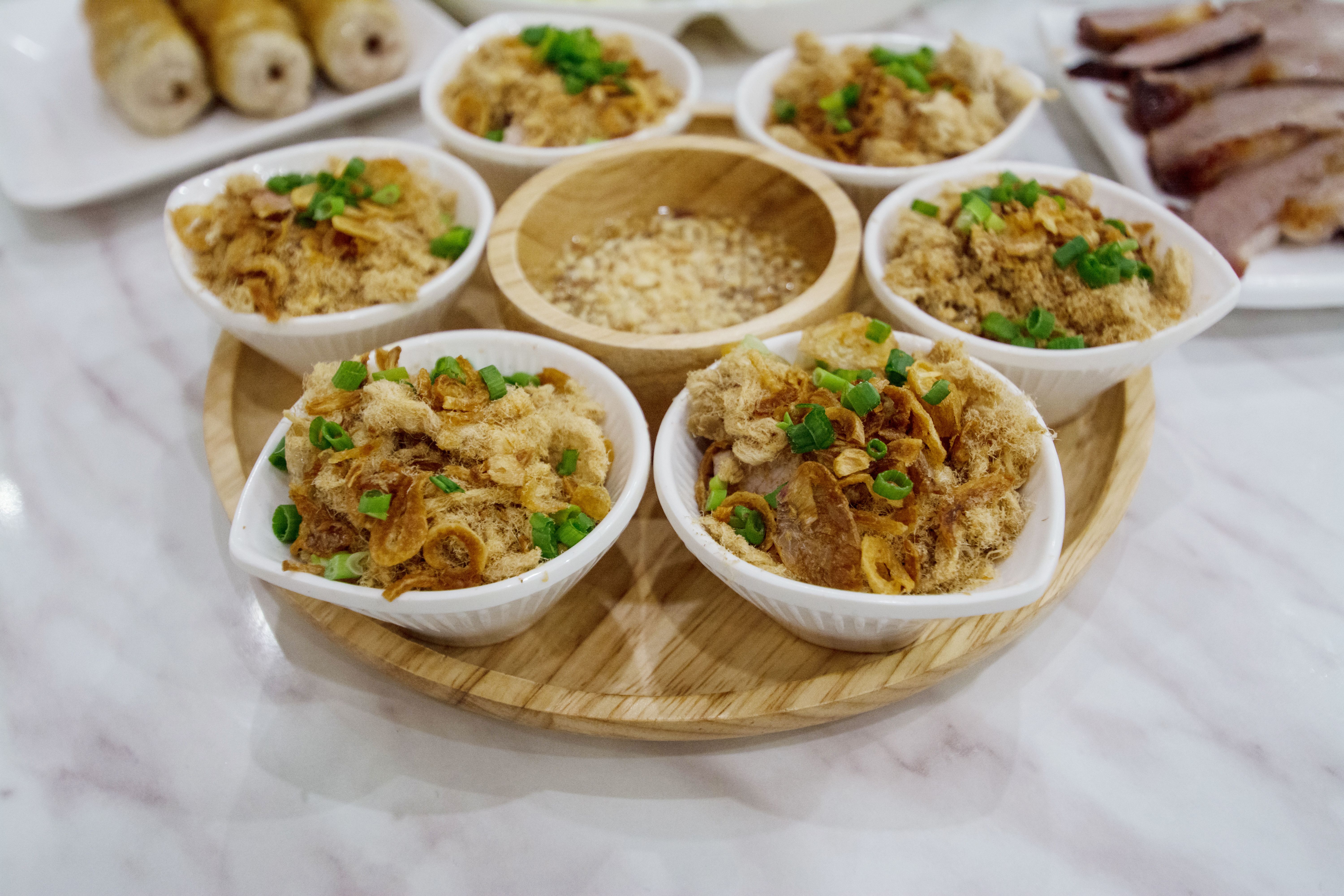 tieu trung sai food